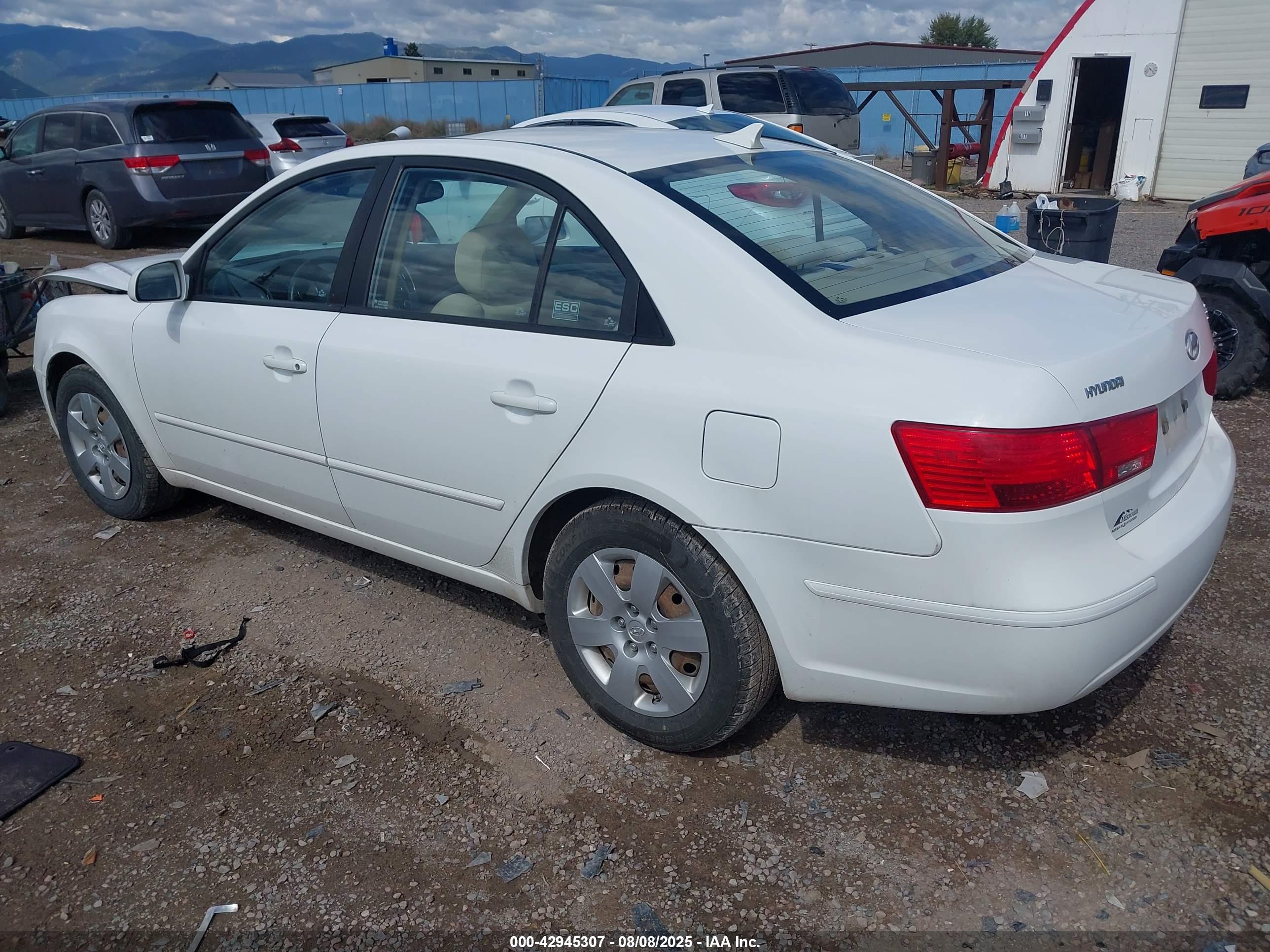 HYUNDAI SONATA image 3