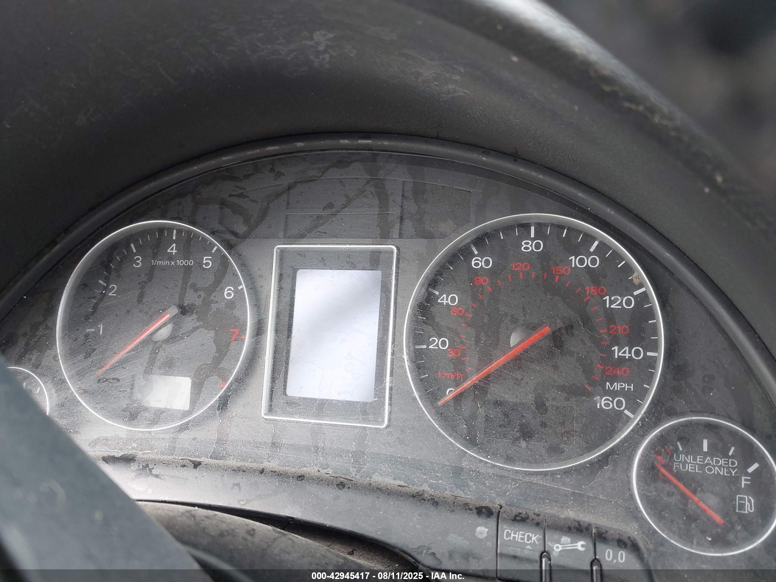 AUDI A4 image 7
