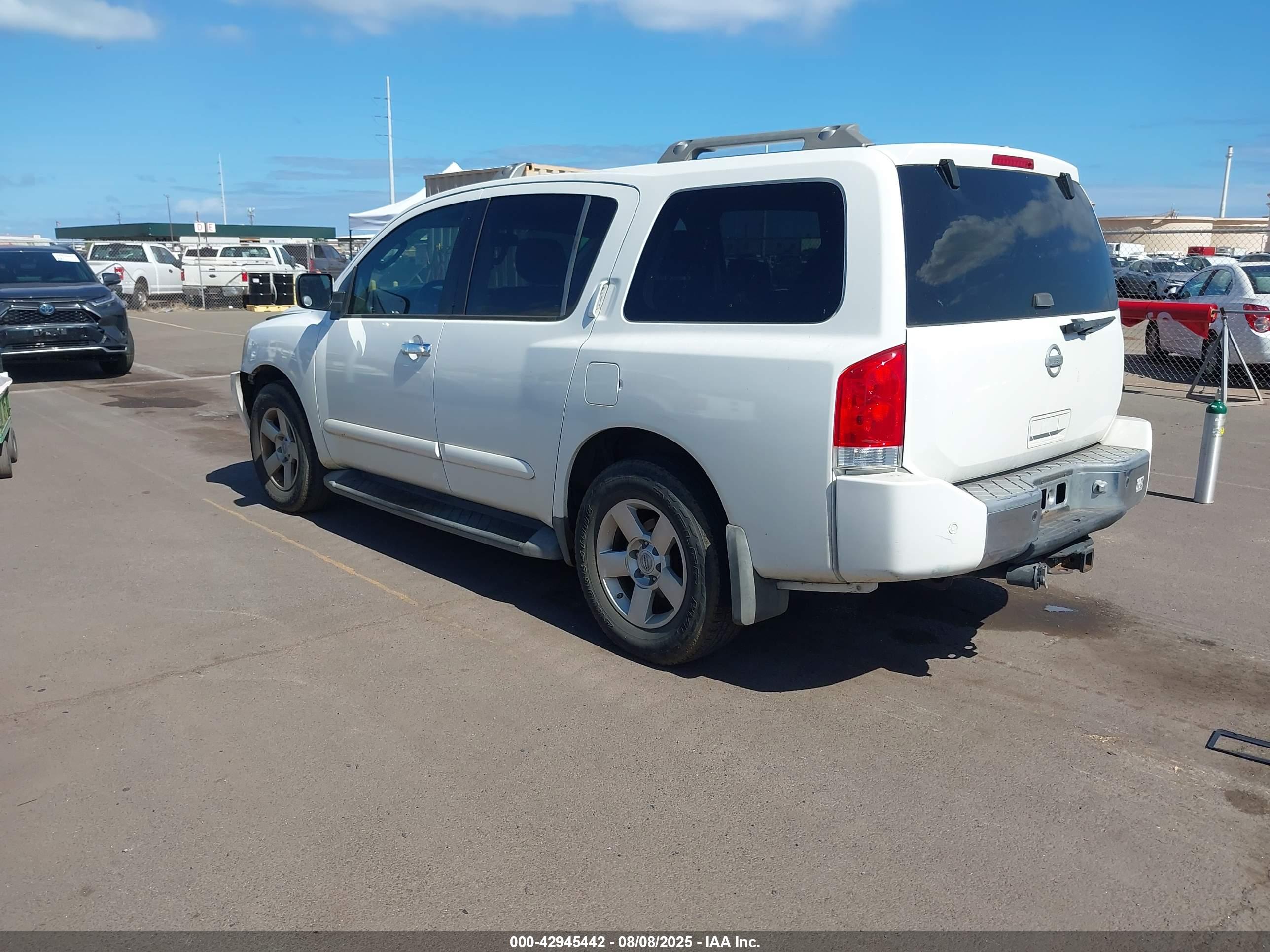 NISSAN ARMADA image 3