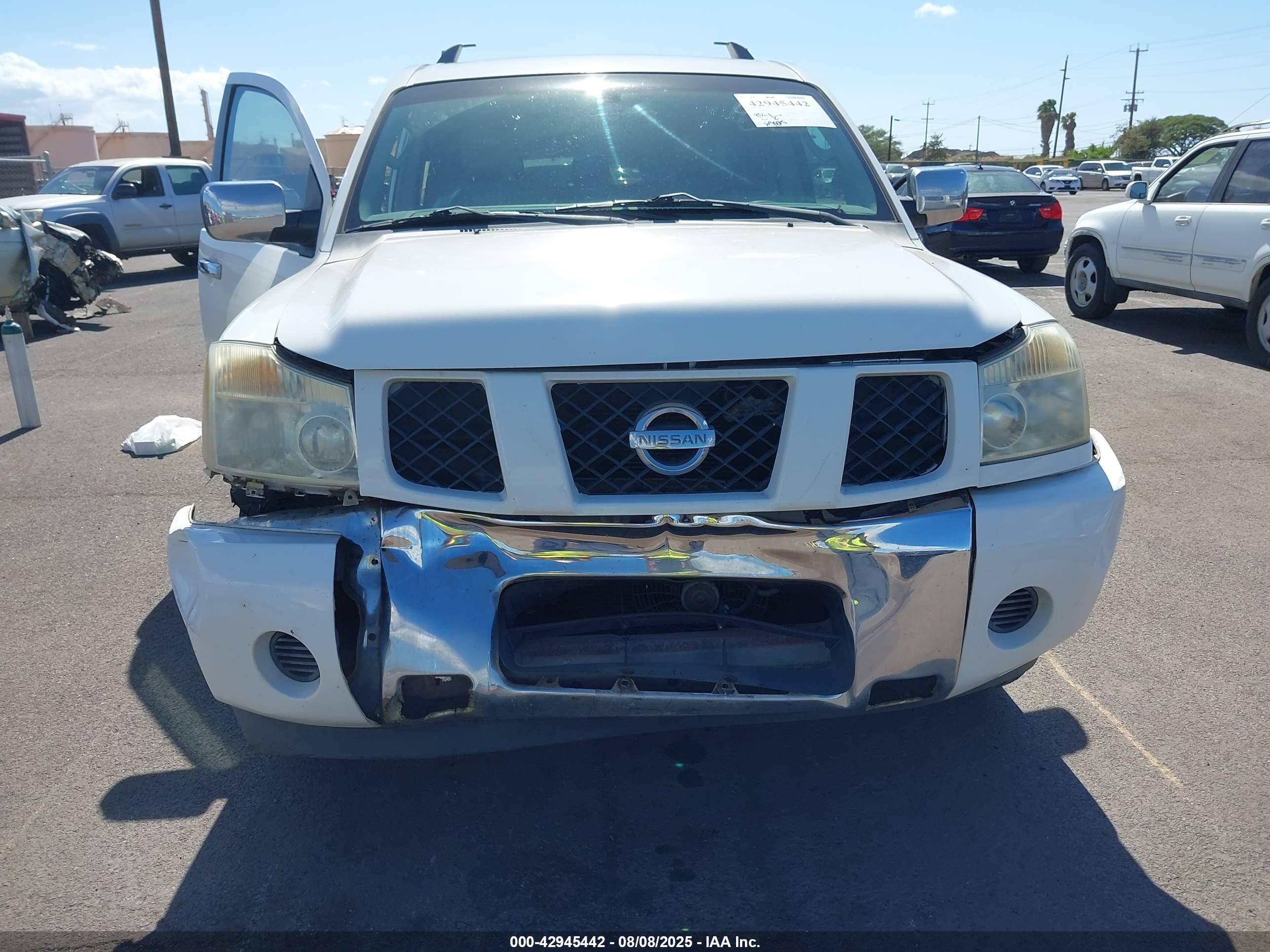 NISSAN ARMADA image 6