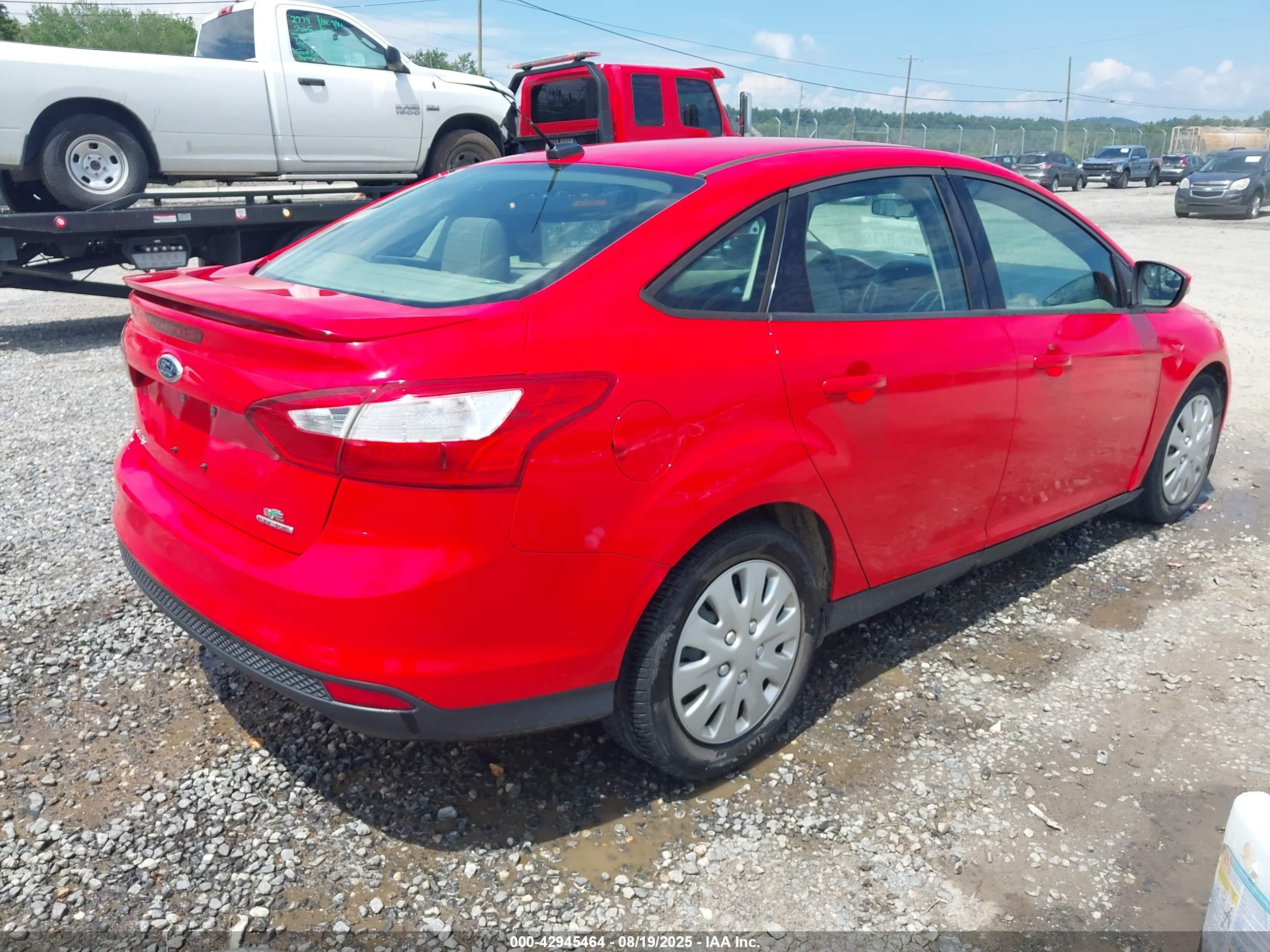 FORD FOCUS image 4