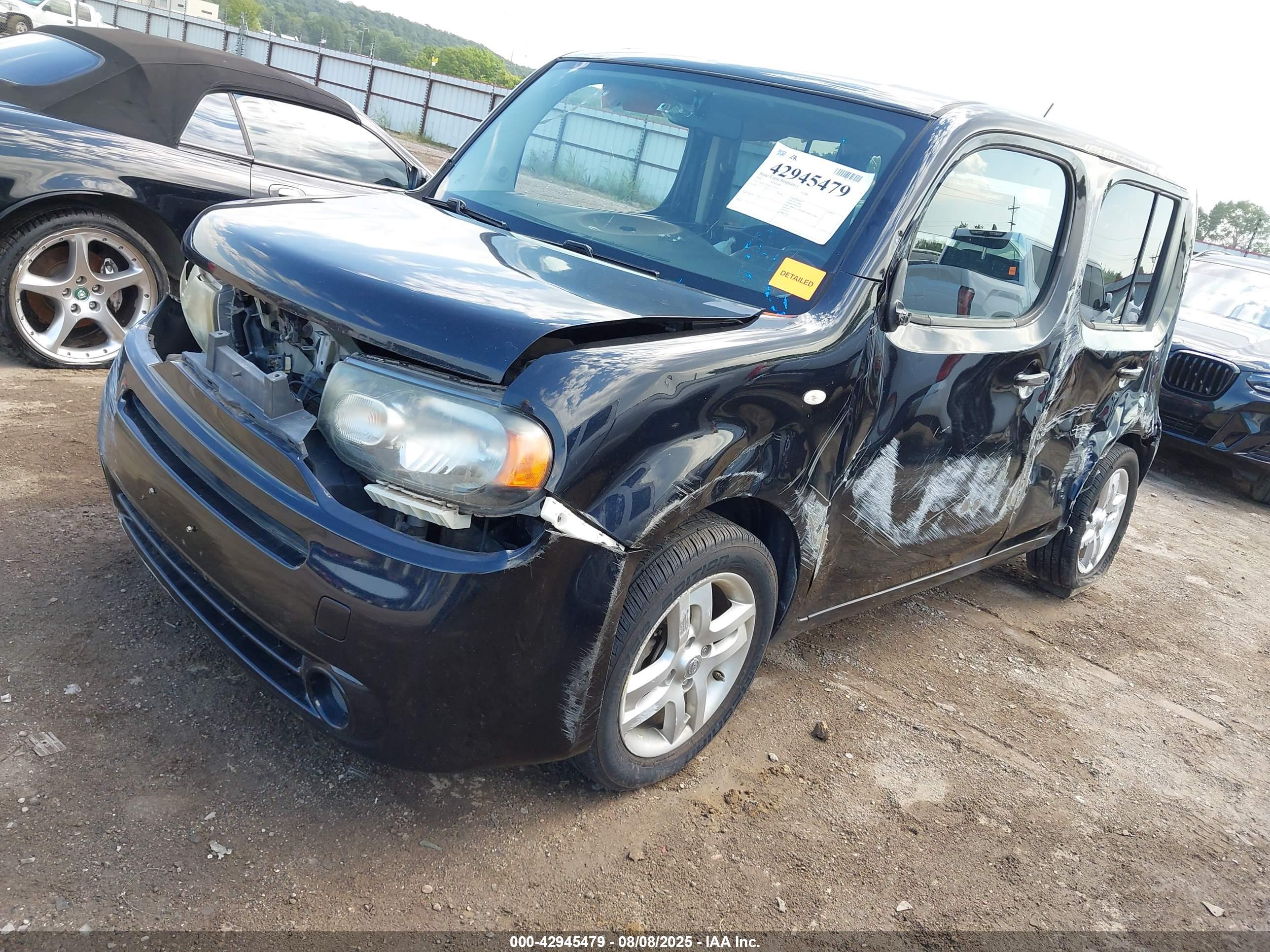 NISSAN CUBE image 2