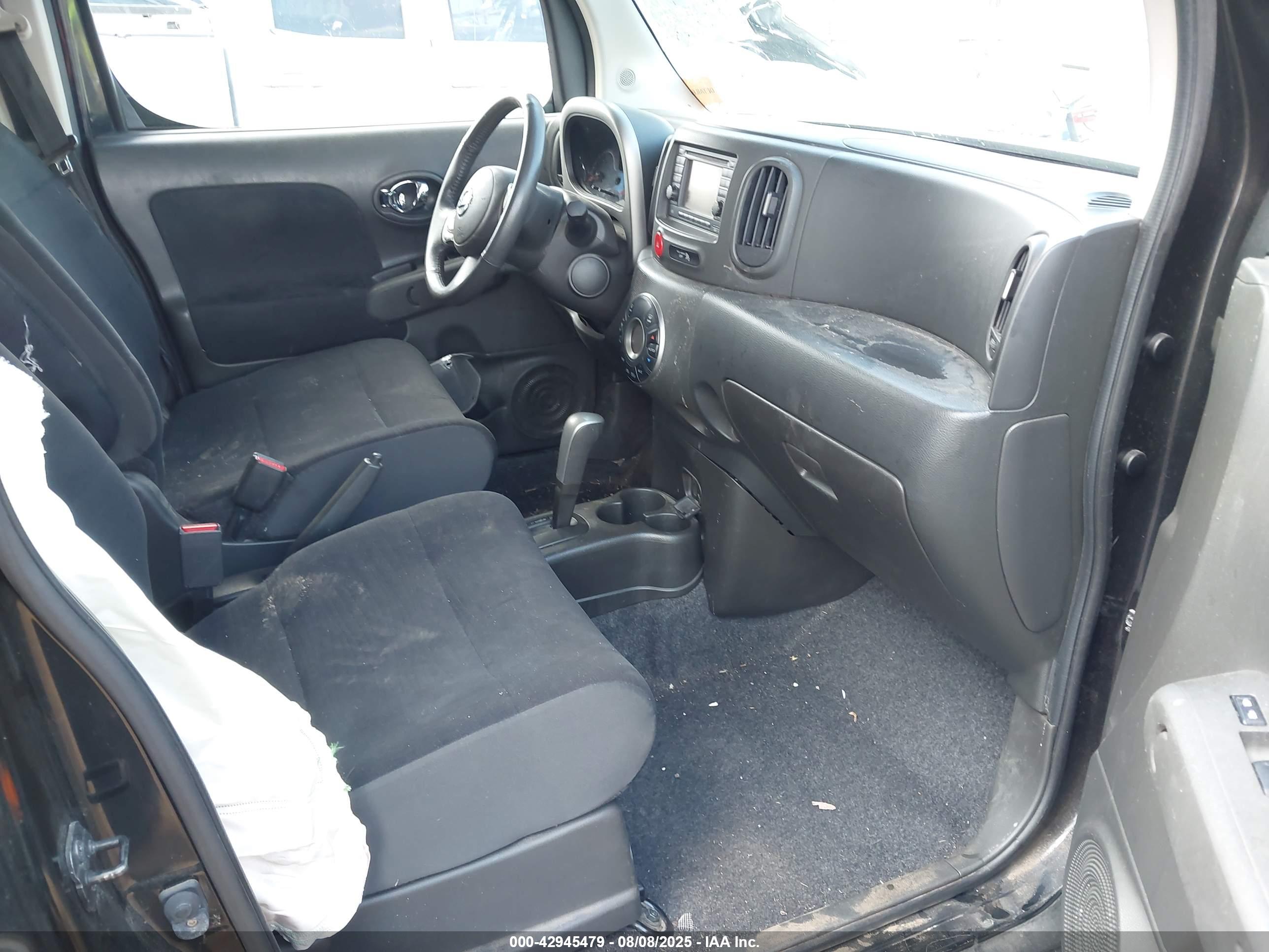 NISSAN CUBE image 5