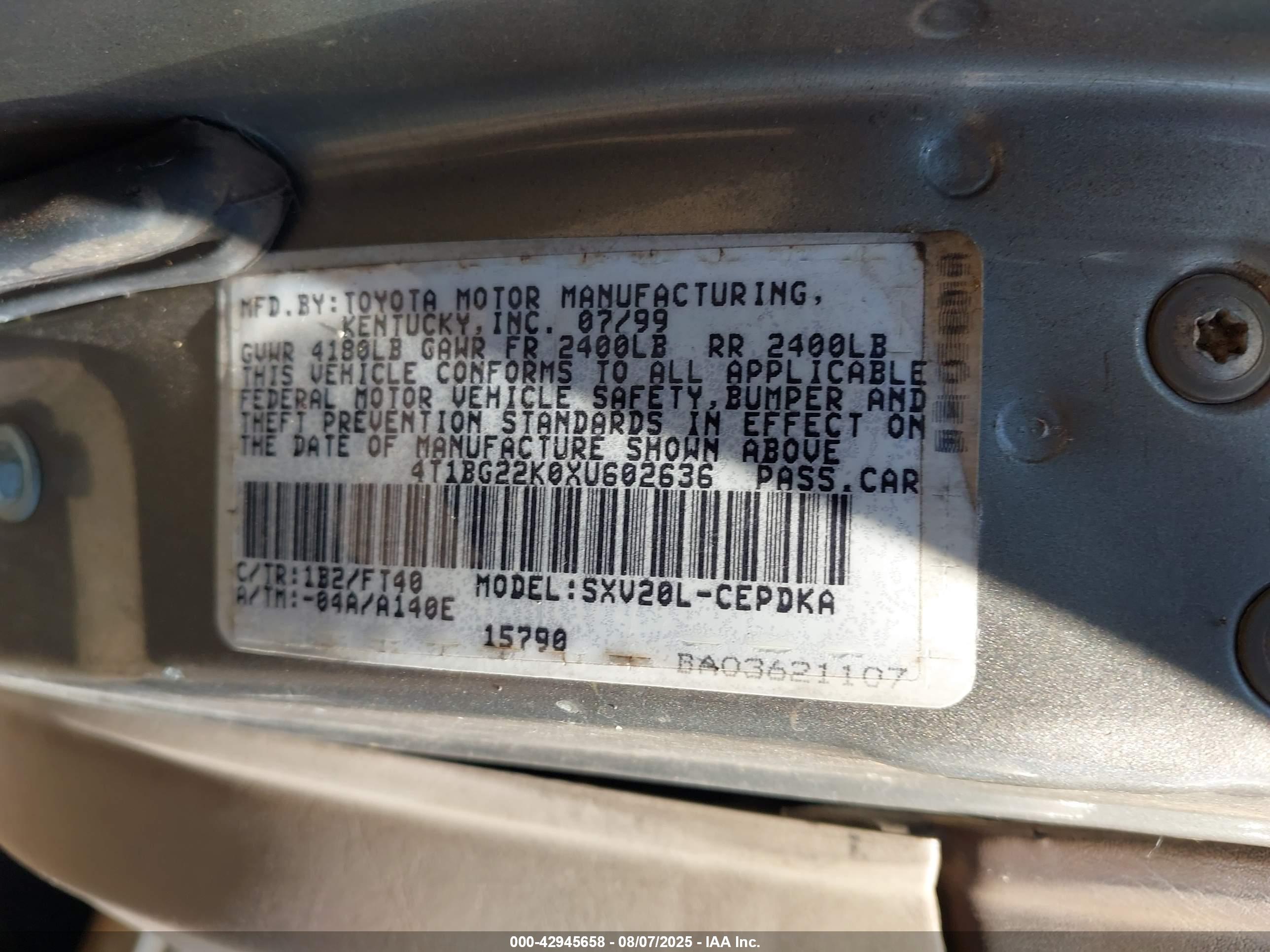 TOYOTA CAMRY image 9