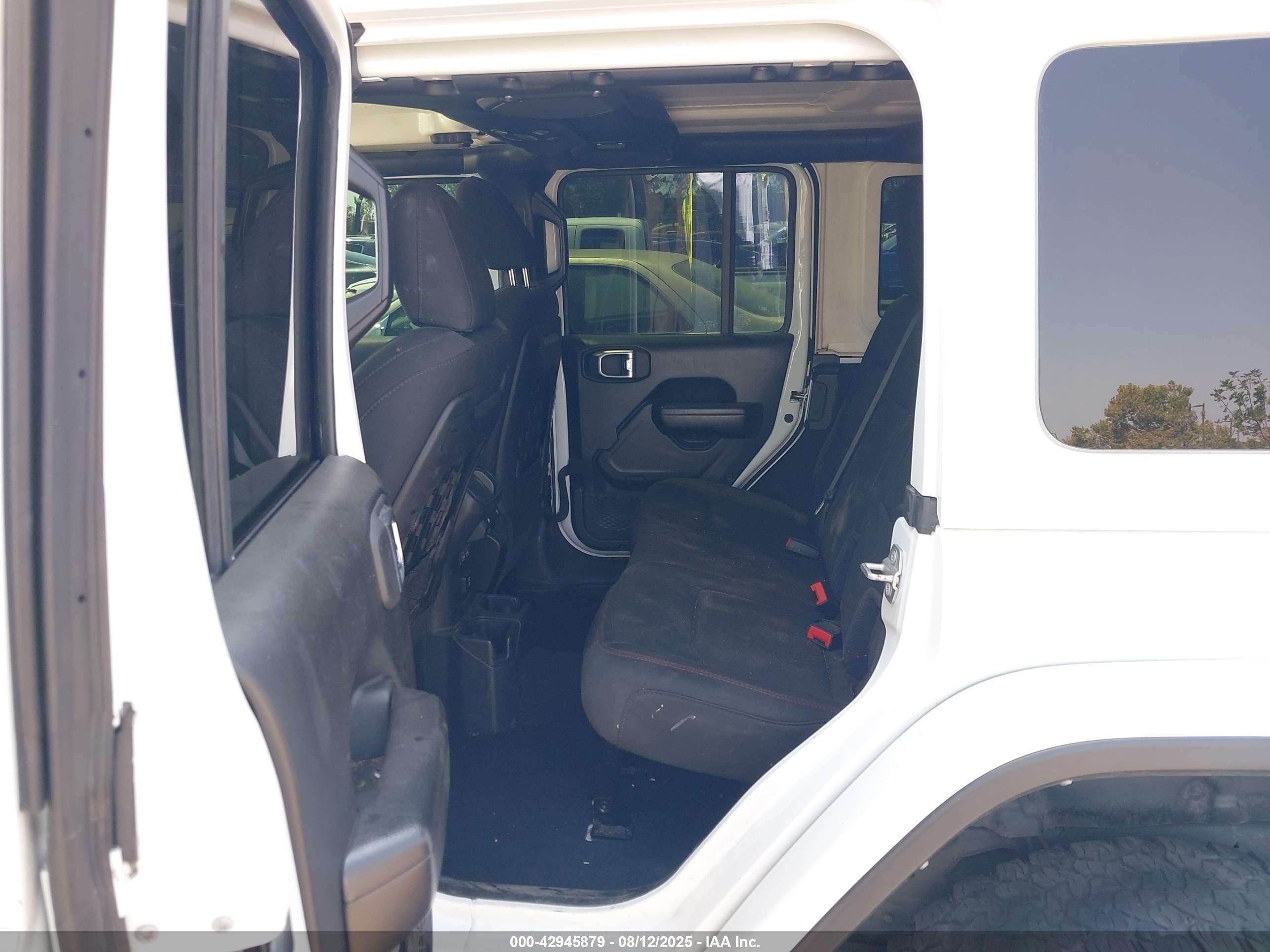 JEEP WRANGLER image 8