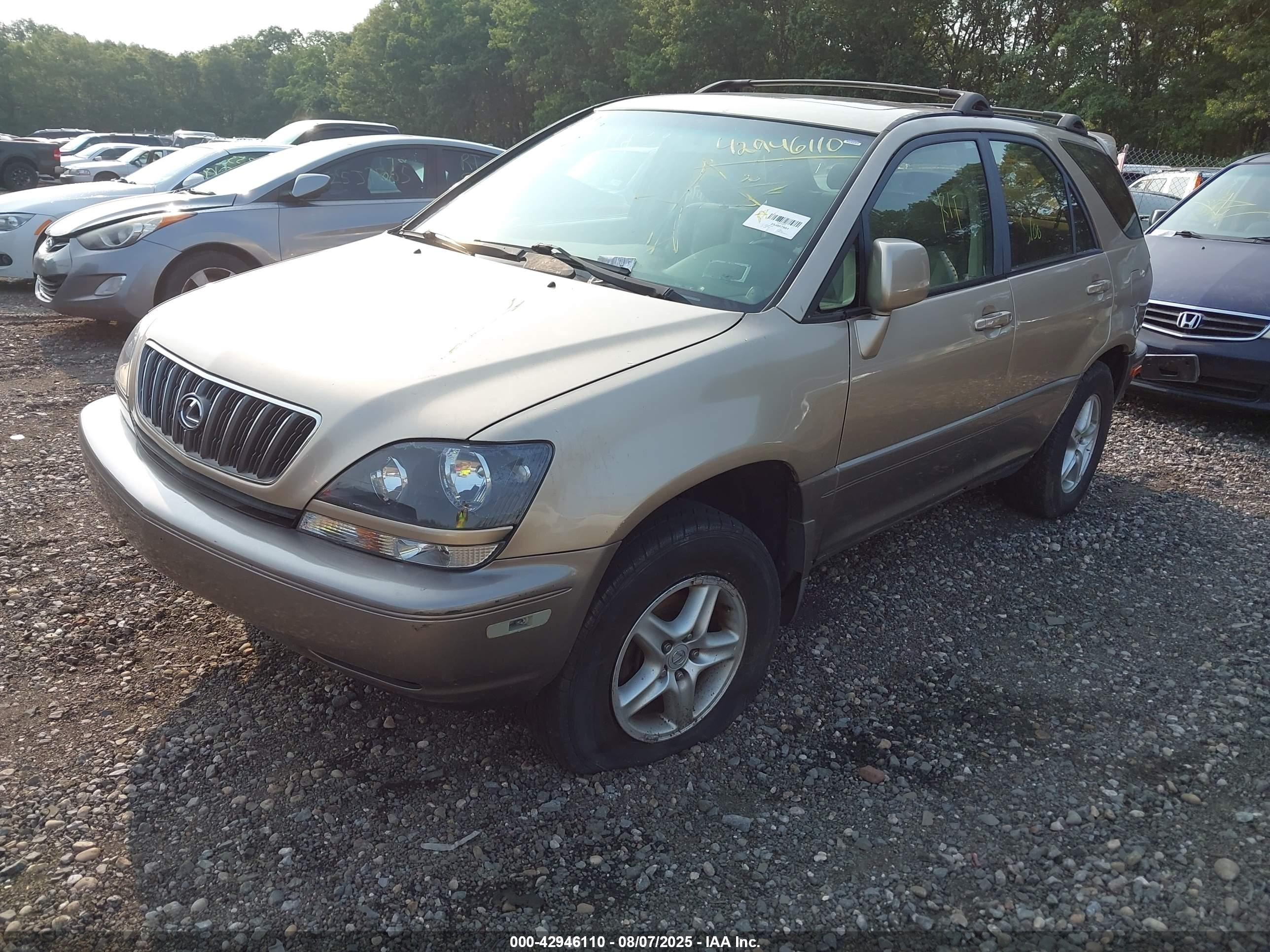 LEXUS RX image 2