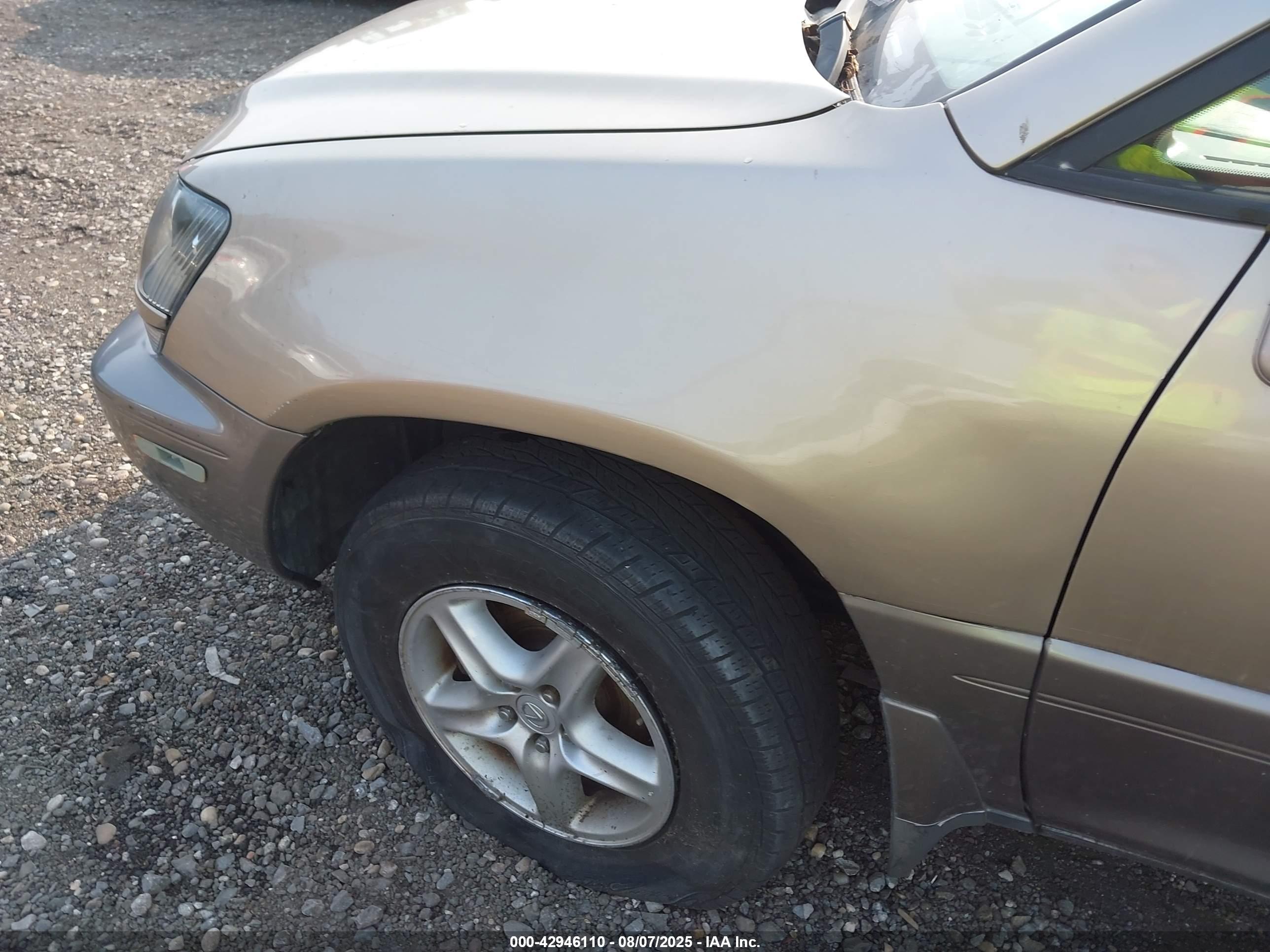 LEXUS RX image 6
