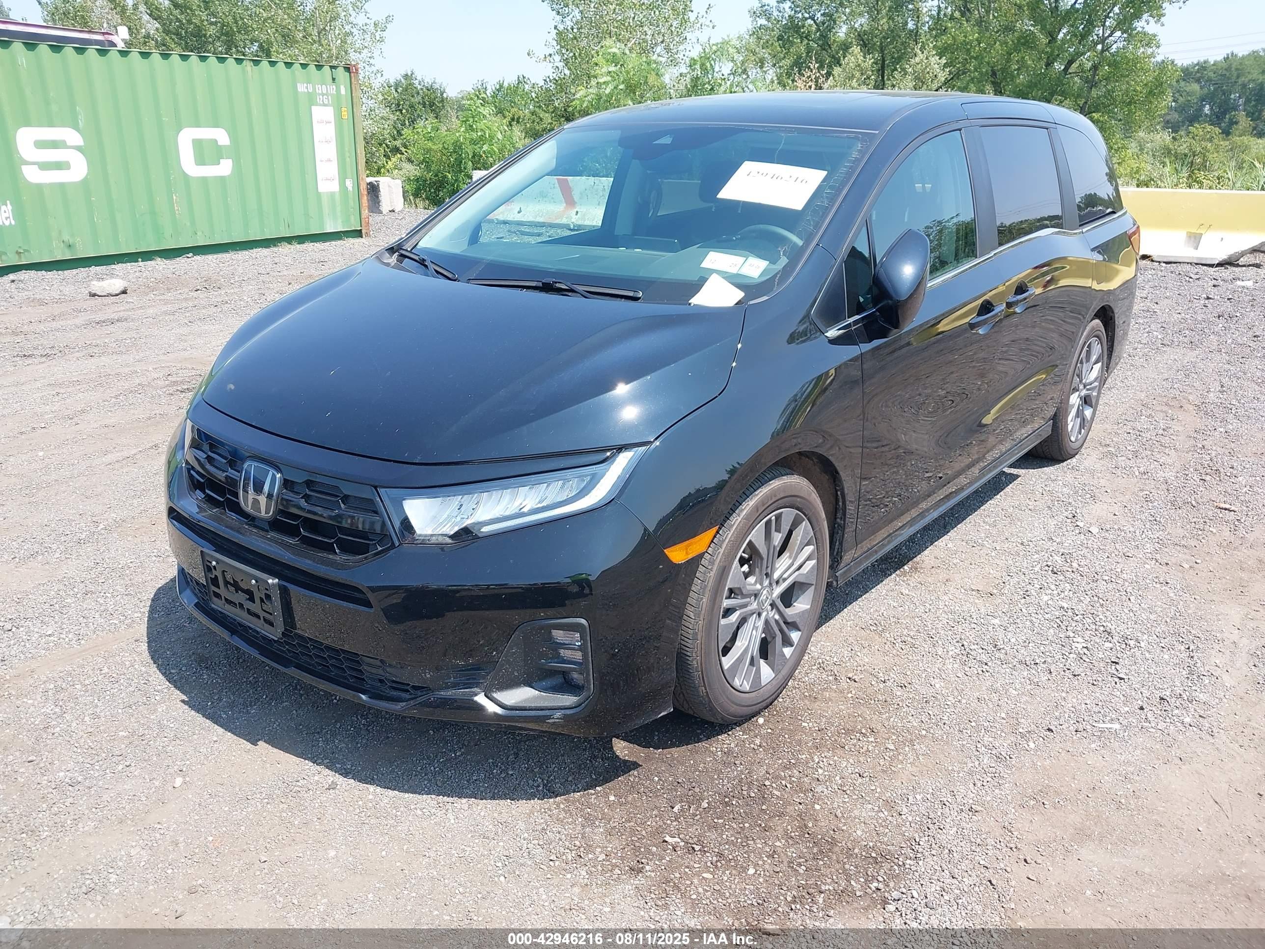HONDA ODYSSEY image 2
