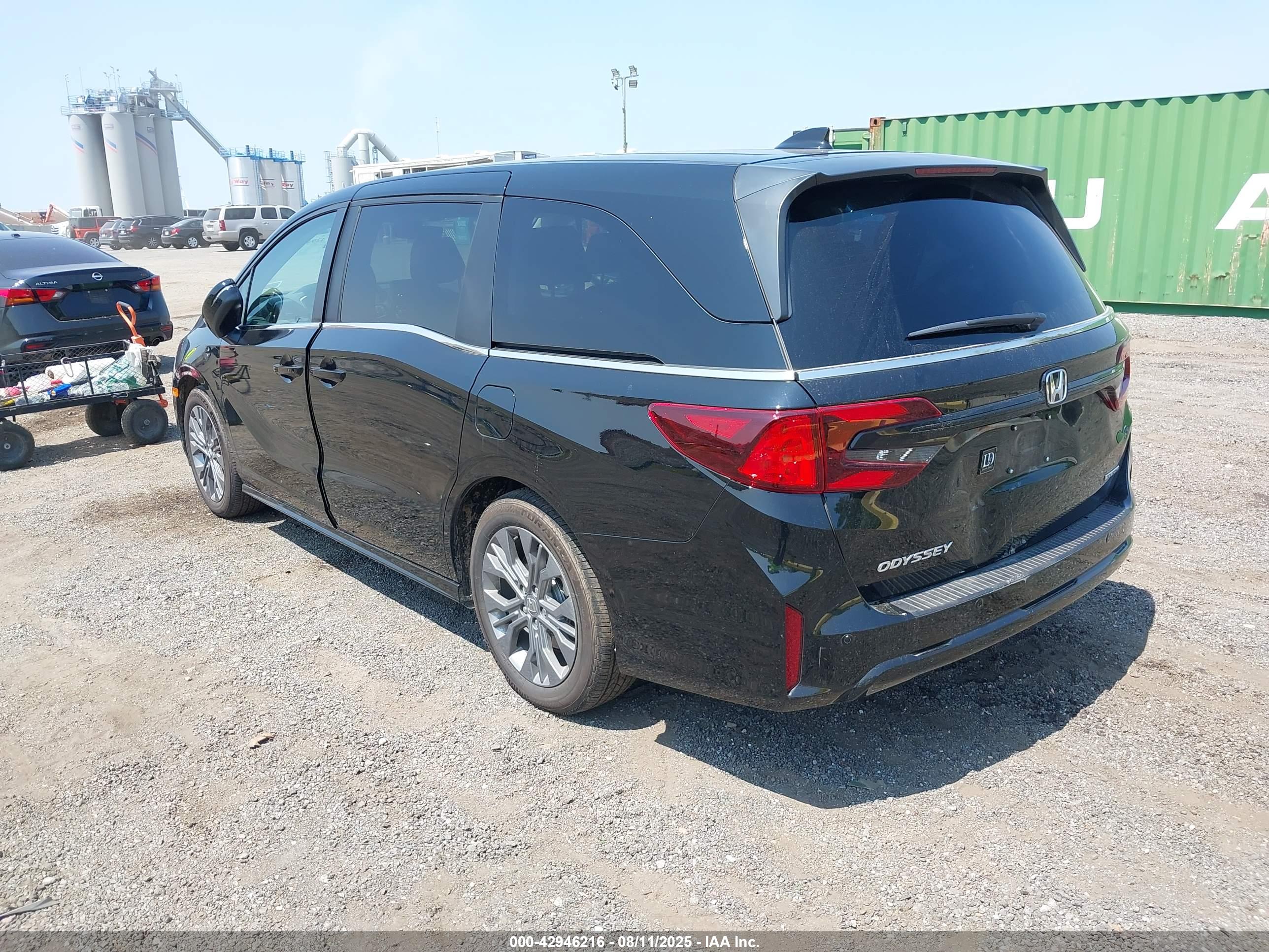HONDA ODYSSEY image 3