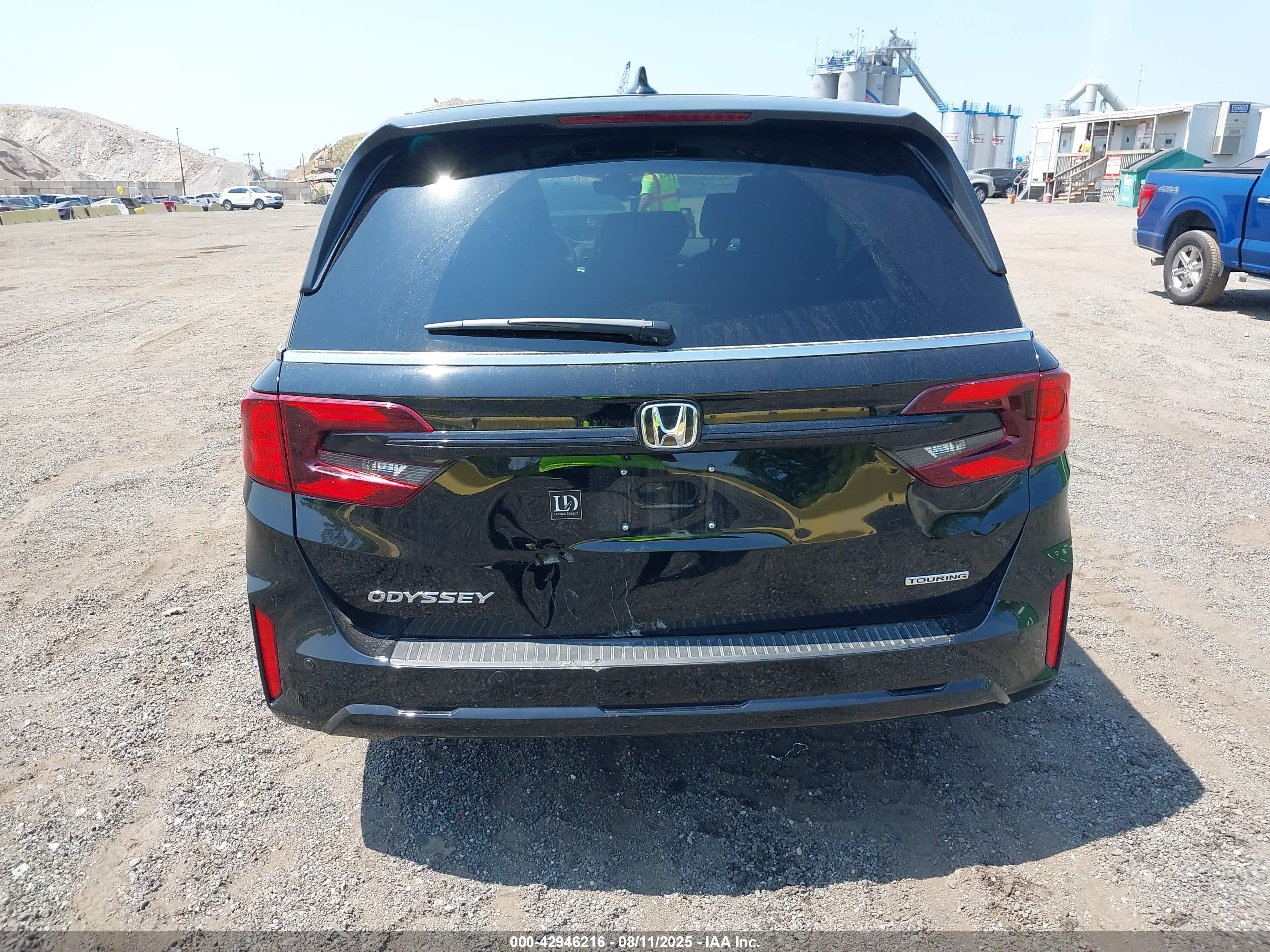HONDA ODYSSEY image 6
