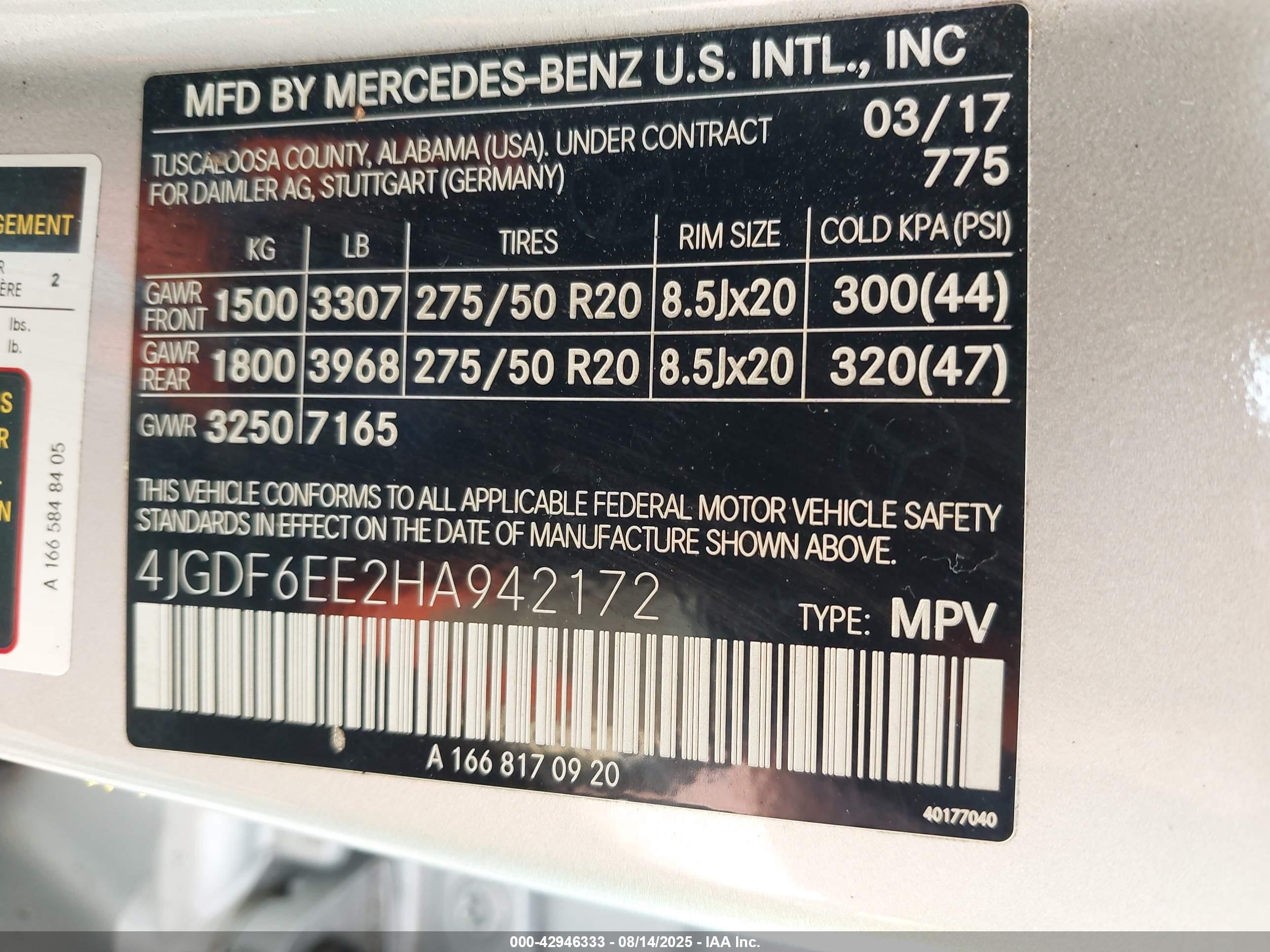 MERCEDES-BENZ GLS image 9