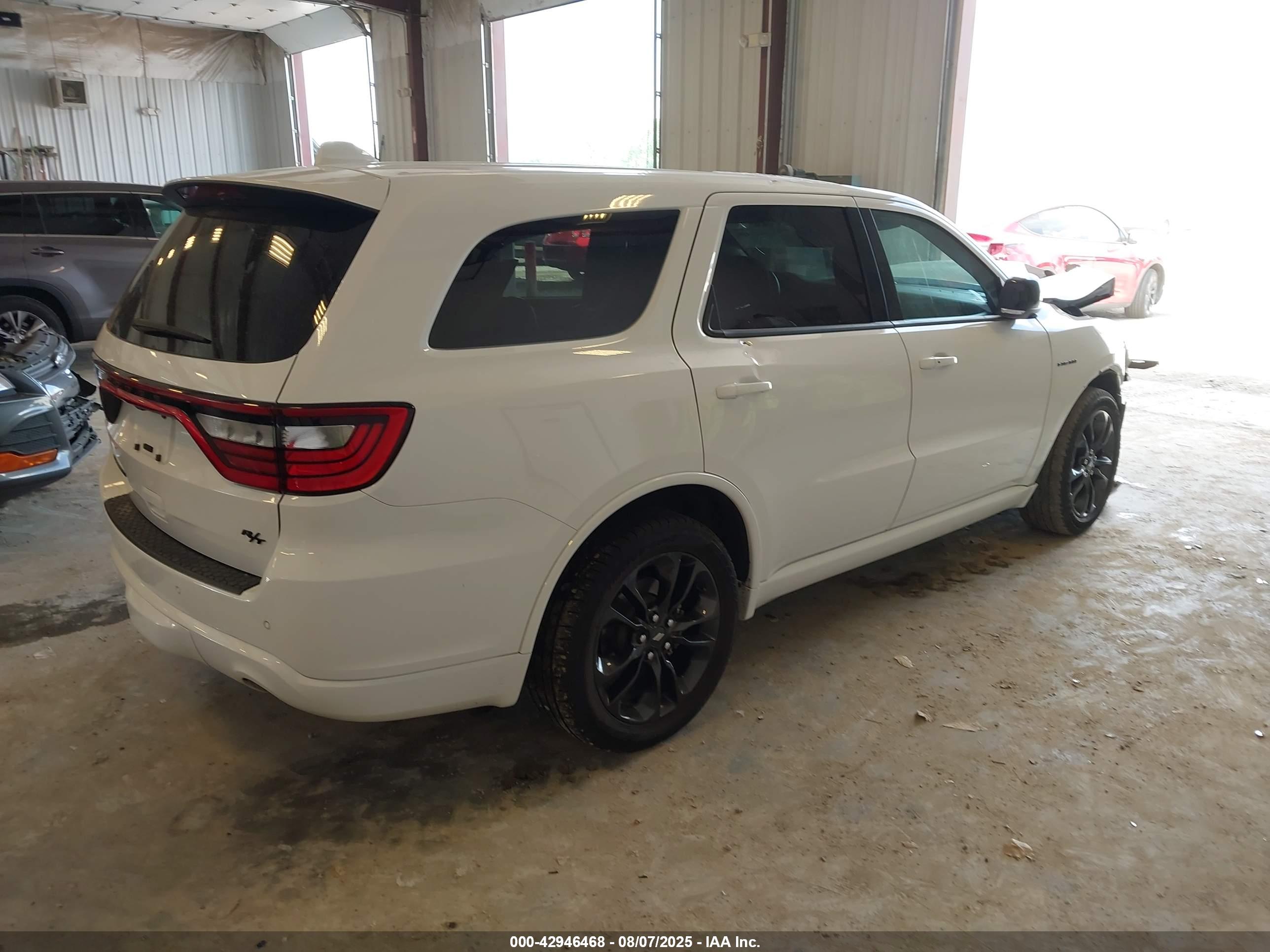 DODGE DURANGO image 4