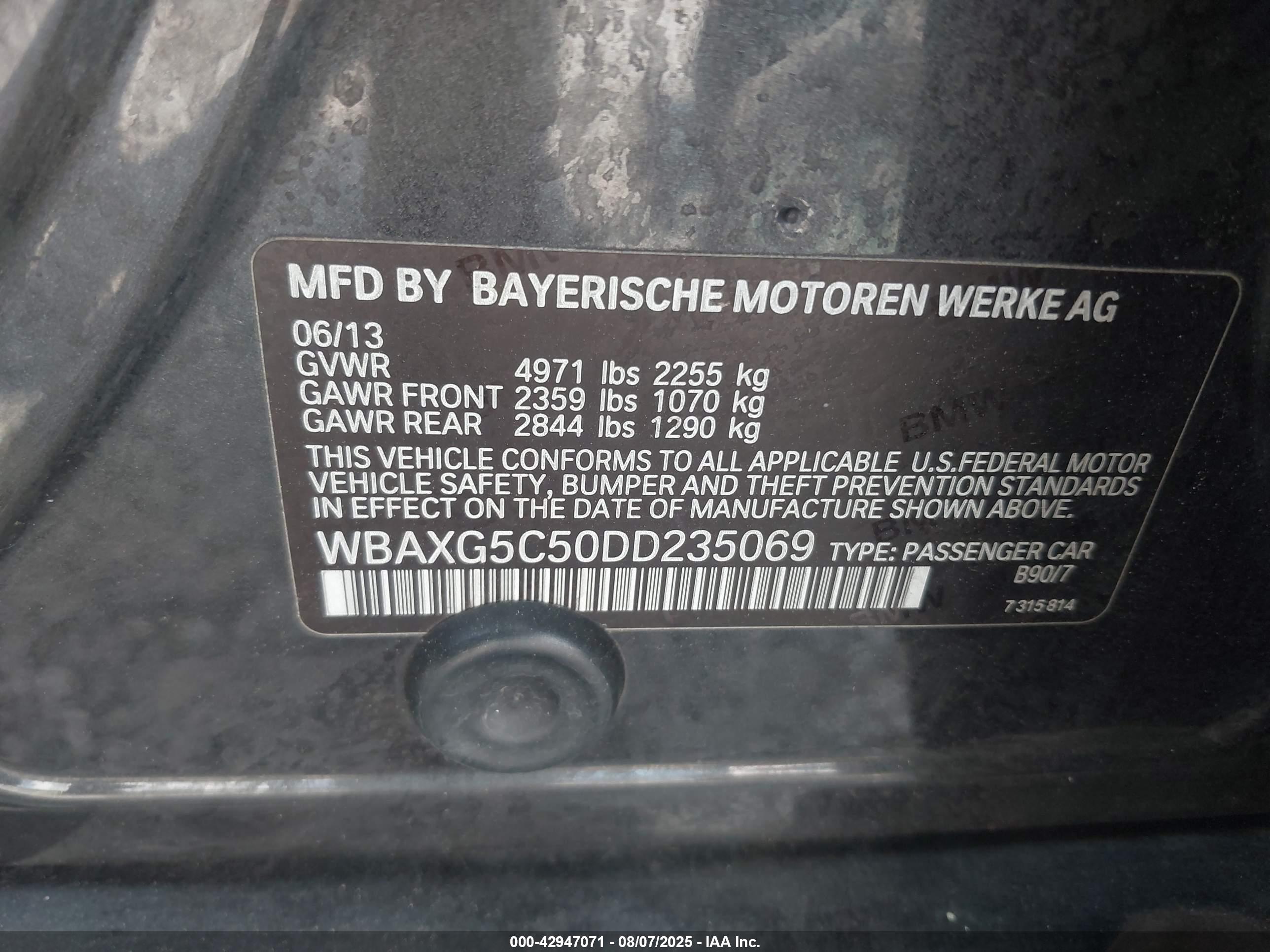 BMW 528I image 9