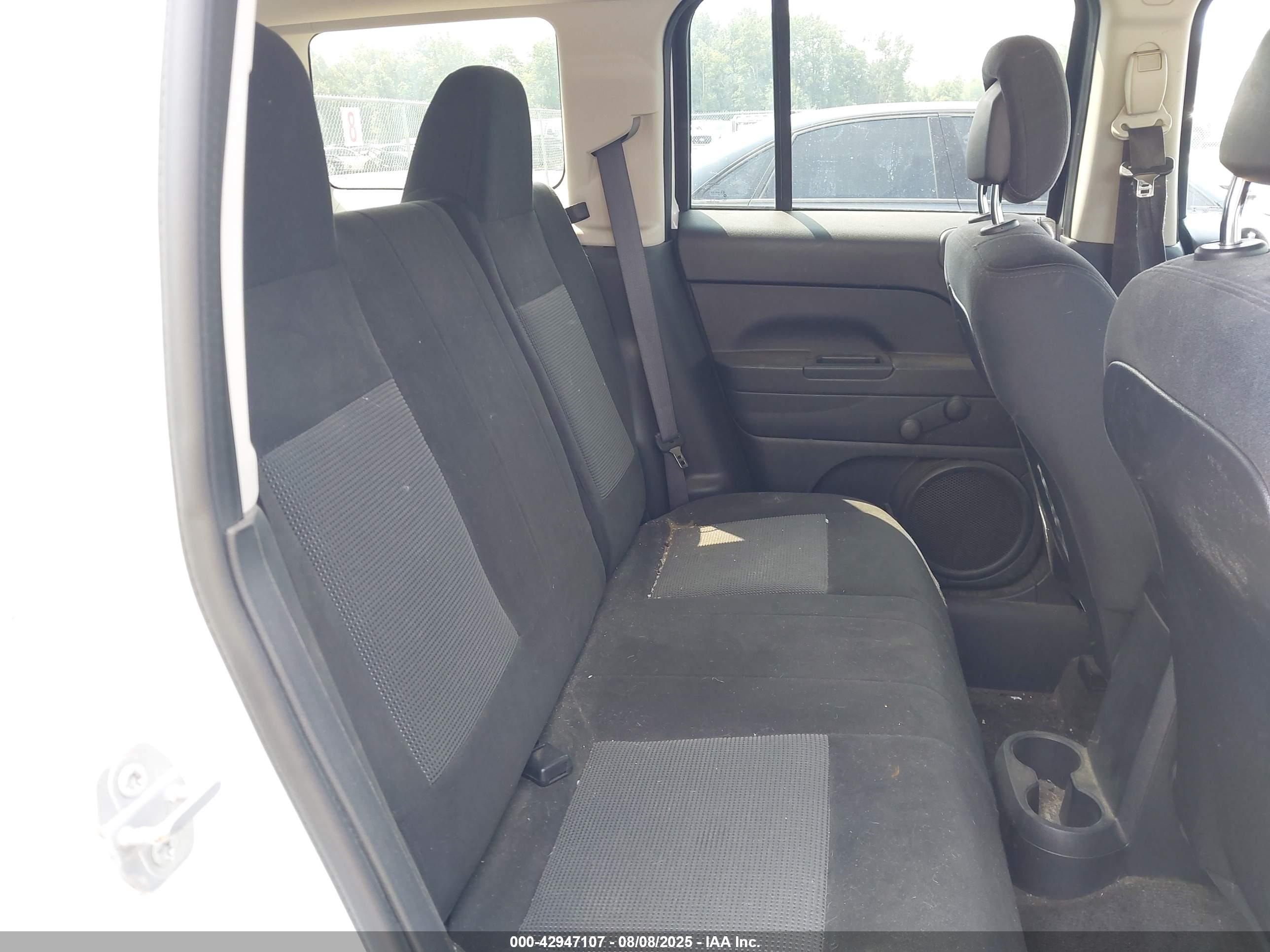 JEEP PATRIOT image 8