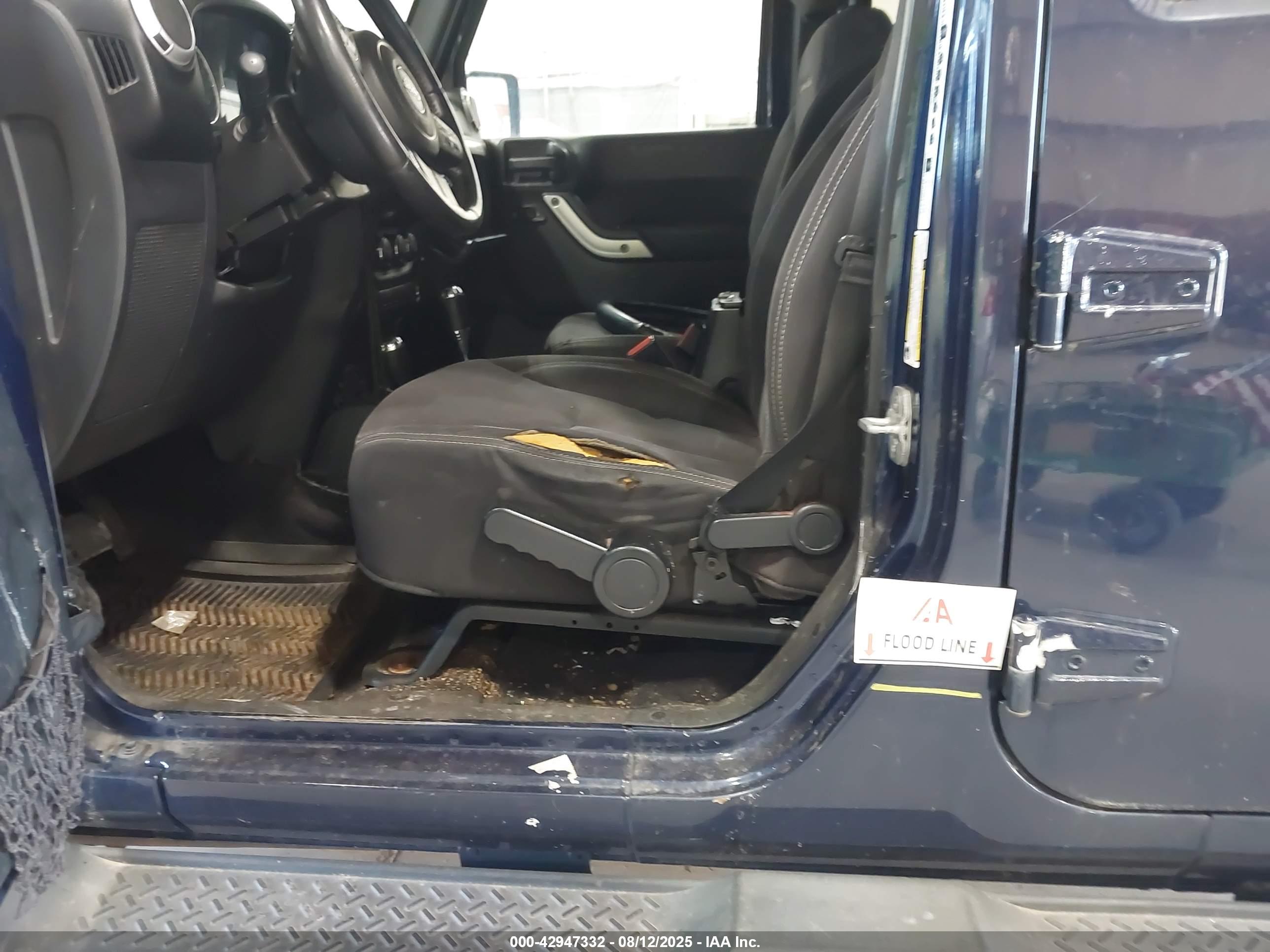 JEEP WRANGLER image 6