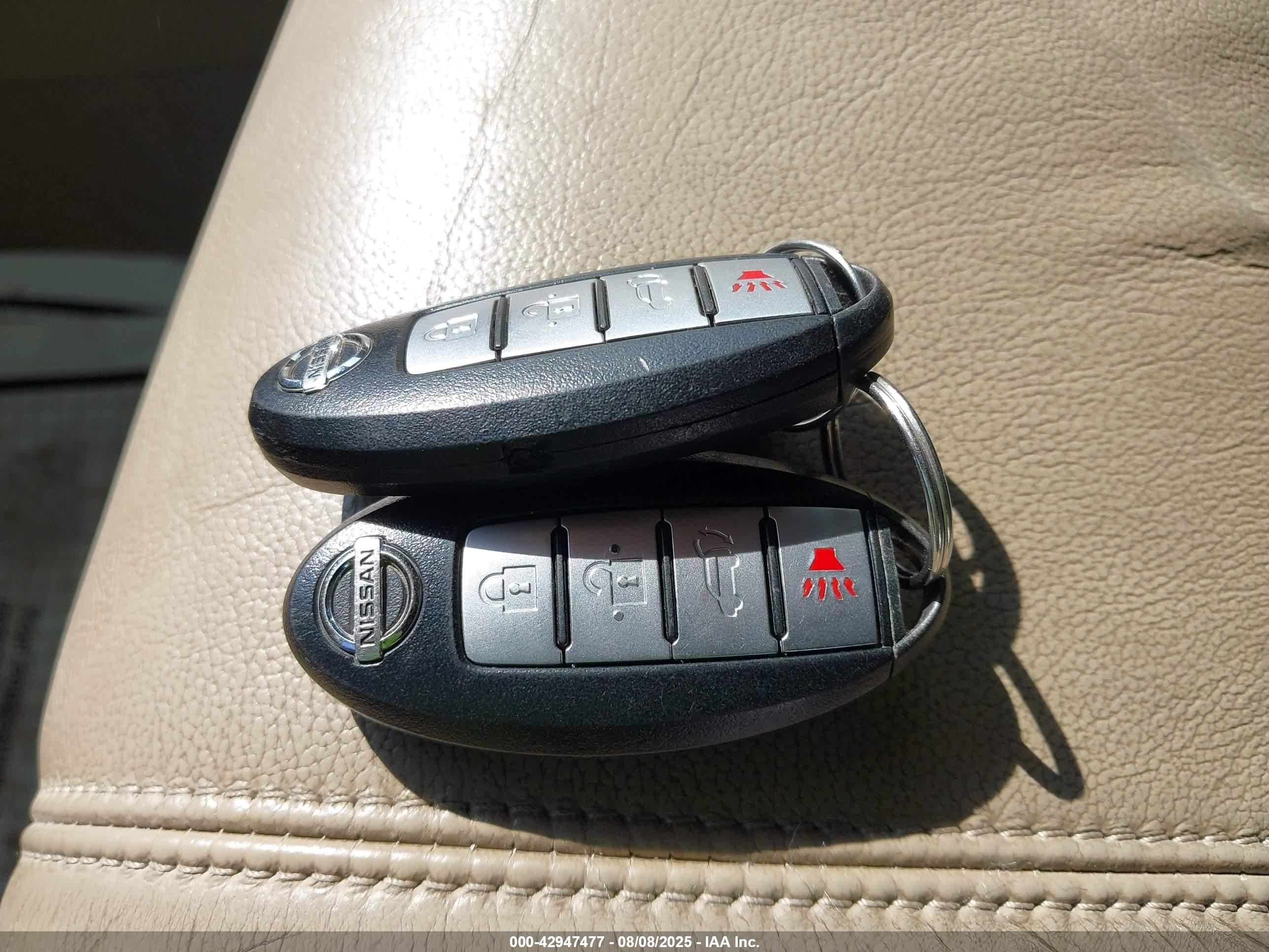 NISSAN MURANO image 11