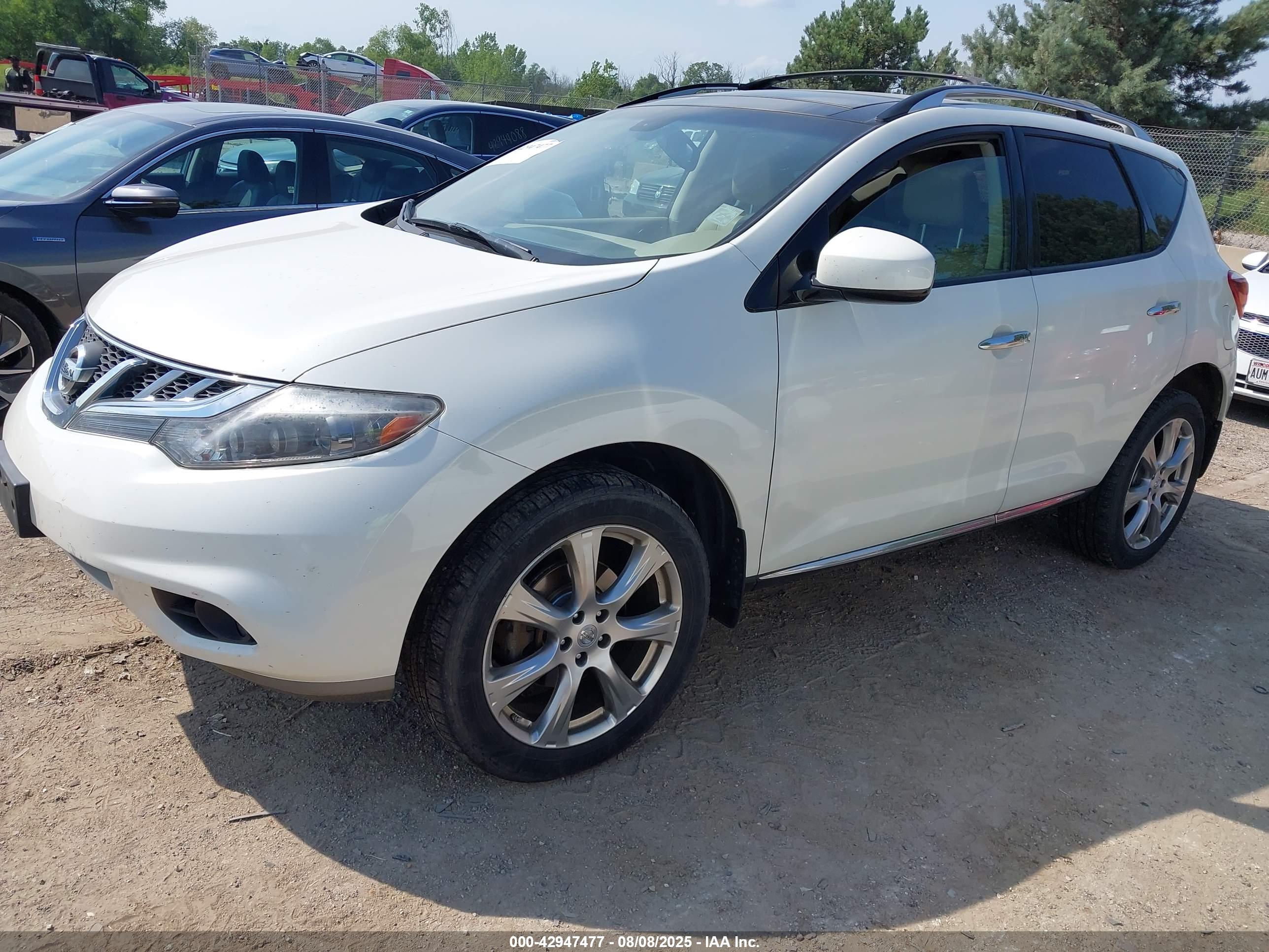 NISSAN MURANO image 2