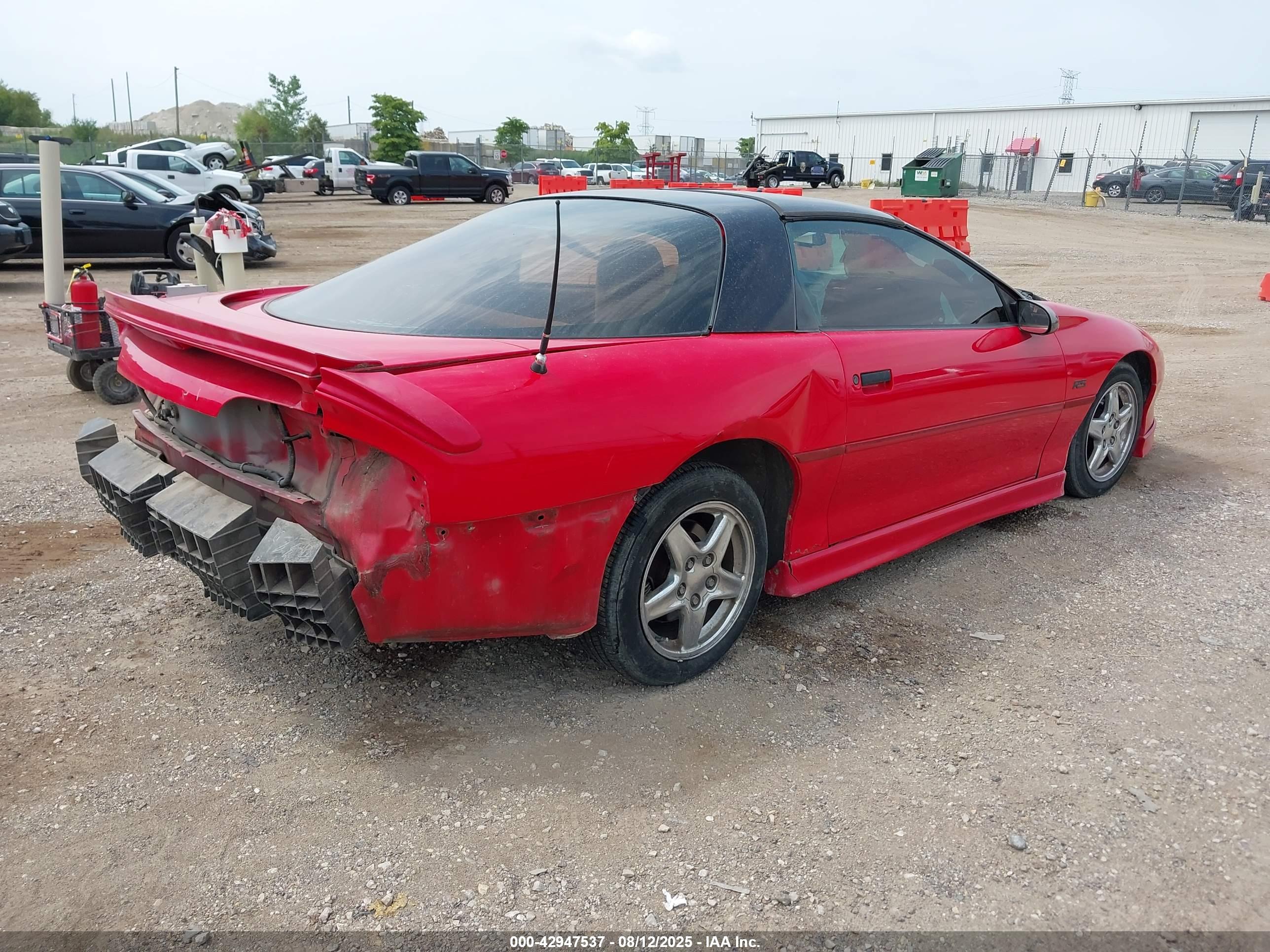 CHEVROLET CAMARO image 4