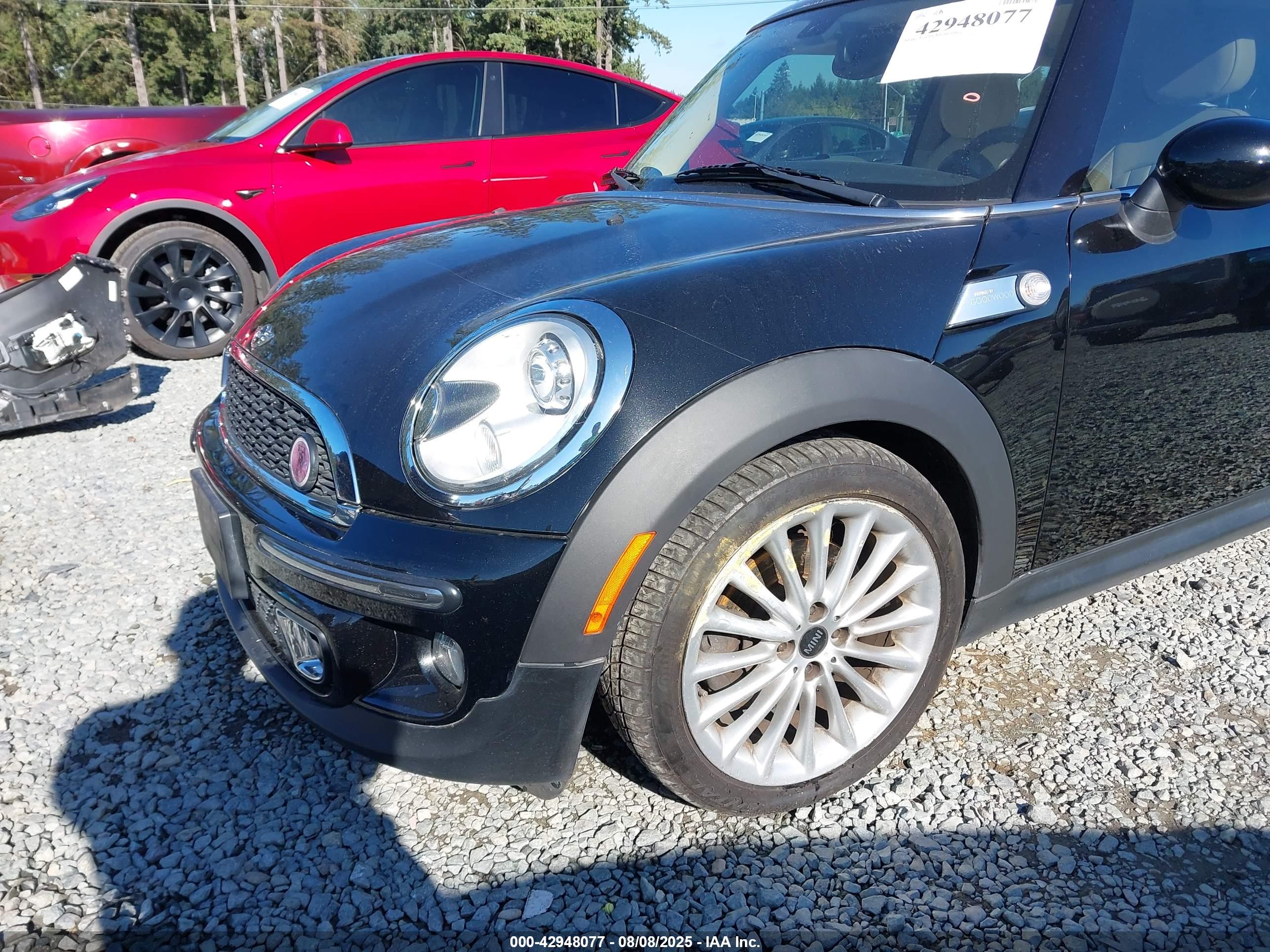 MINI COOPER image 6