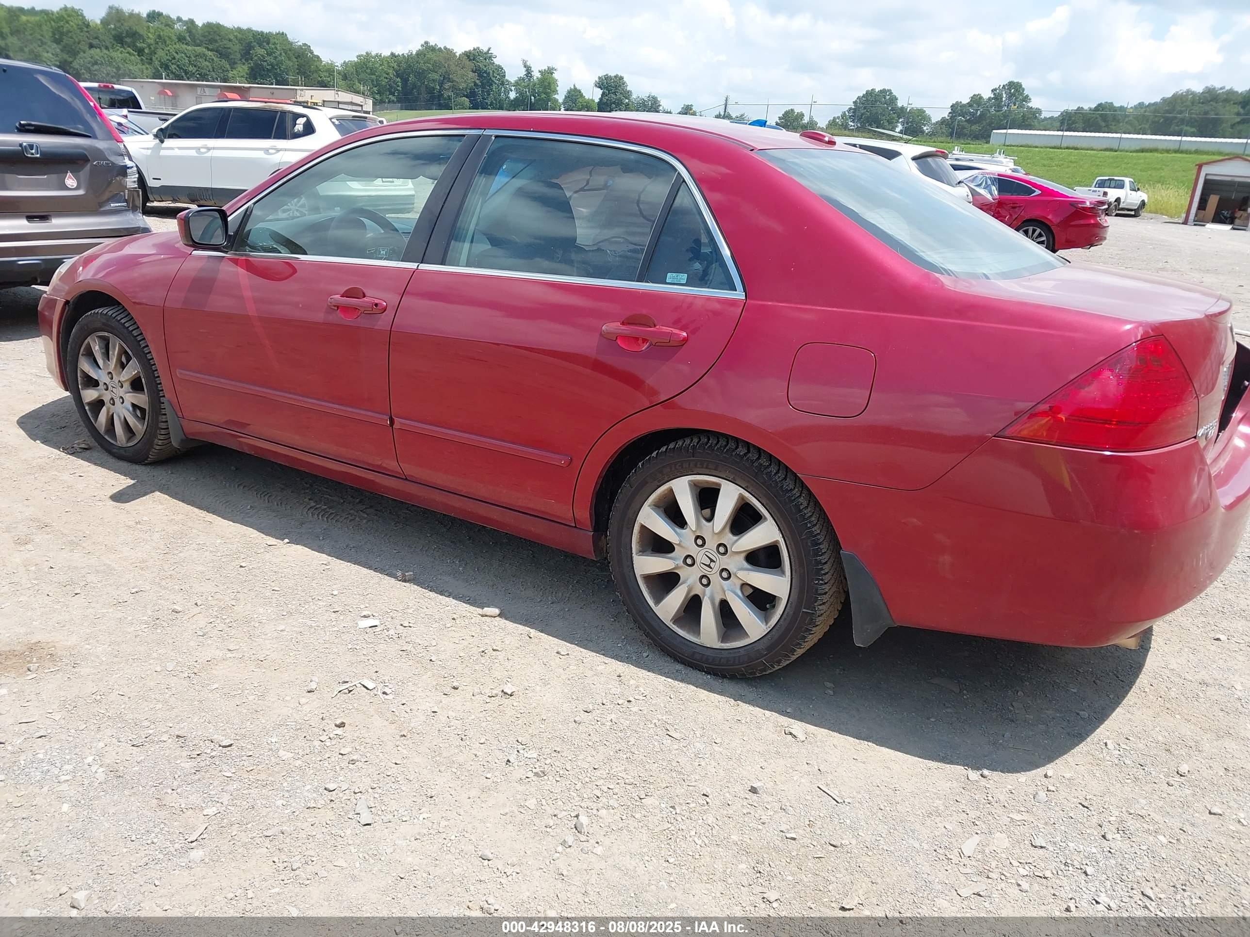 HONDA ACCORD image 3