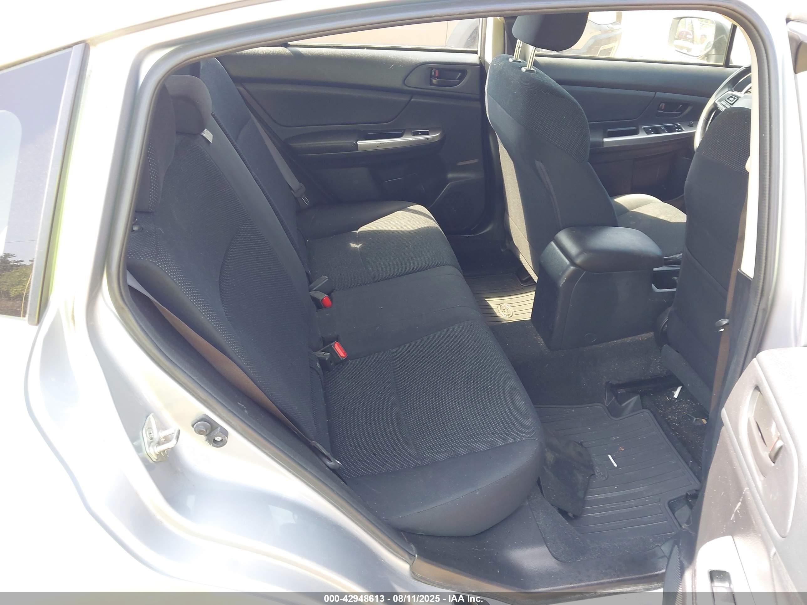 SUBARU IMPREZA image 8