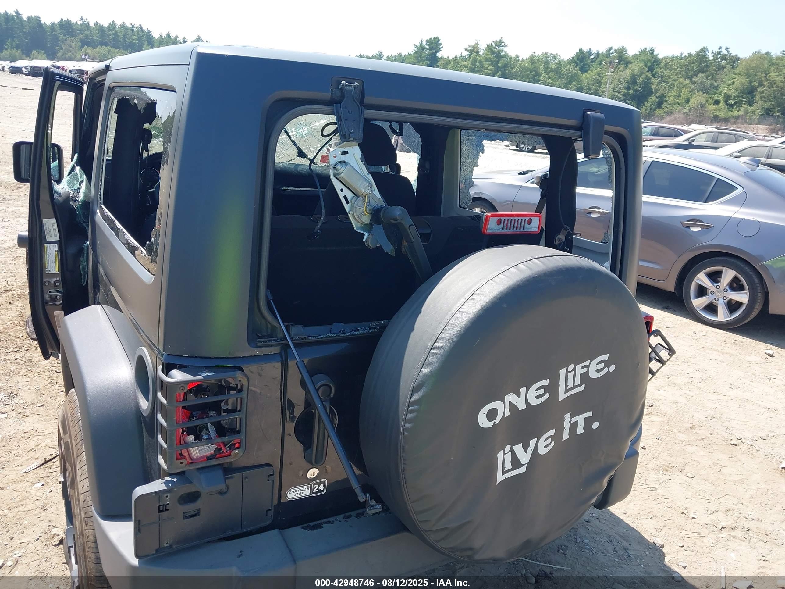JEEP WRANGLER image 6