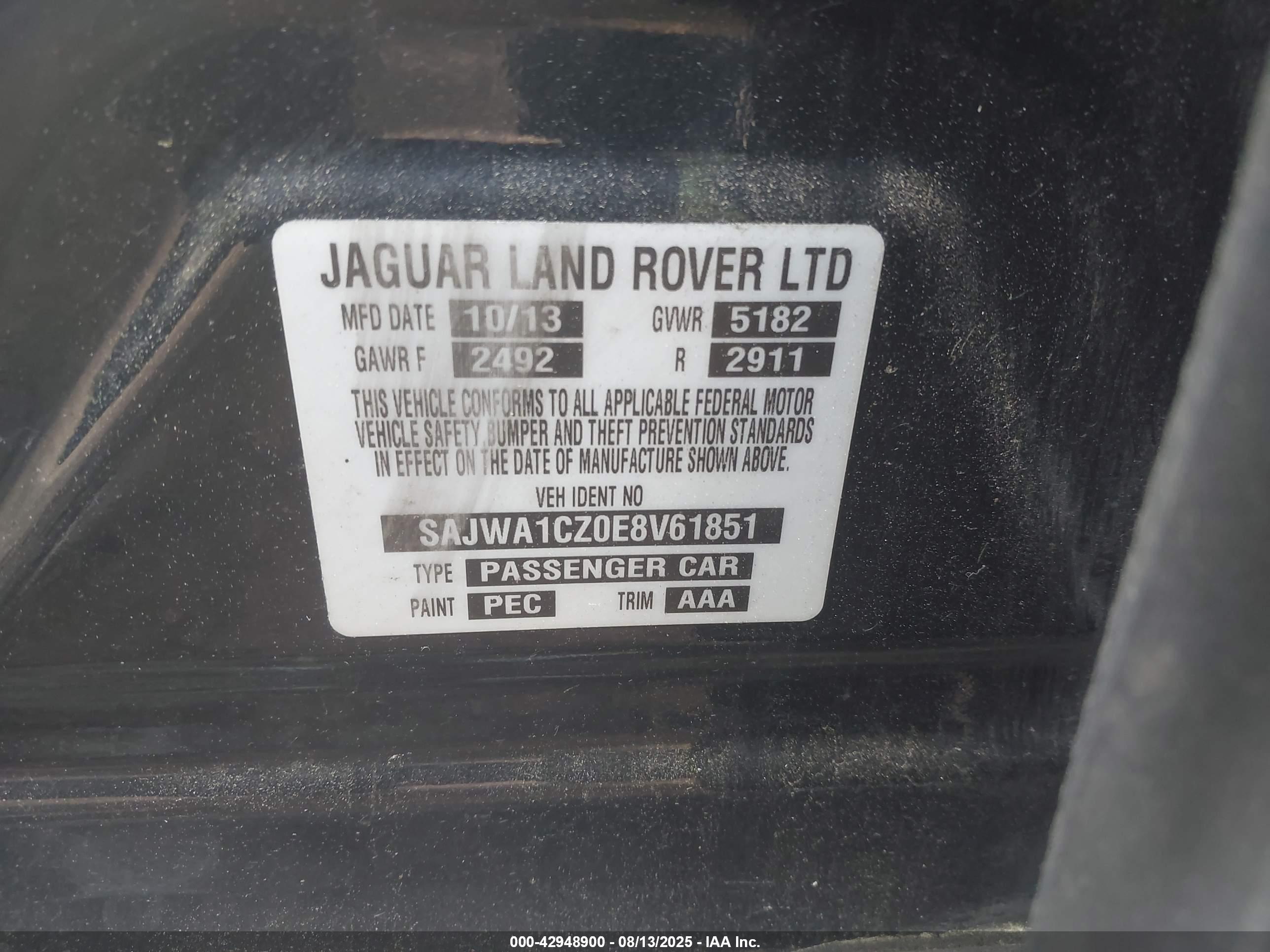 JAGUAR XJ image 9
