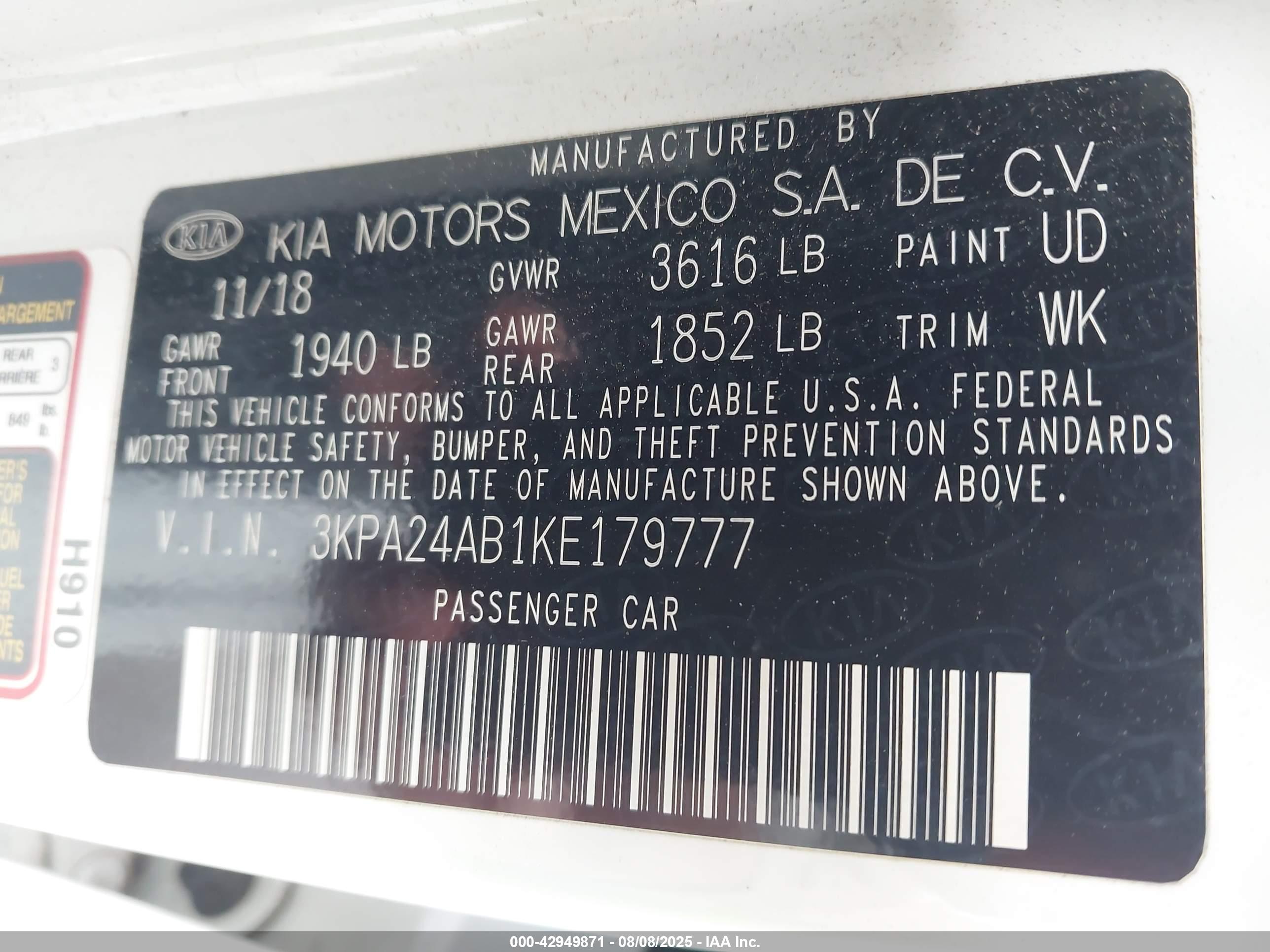 KIA RIO image 9