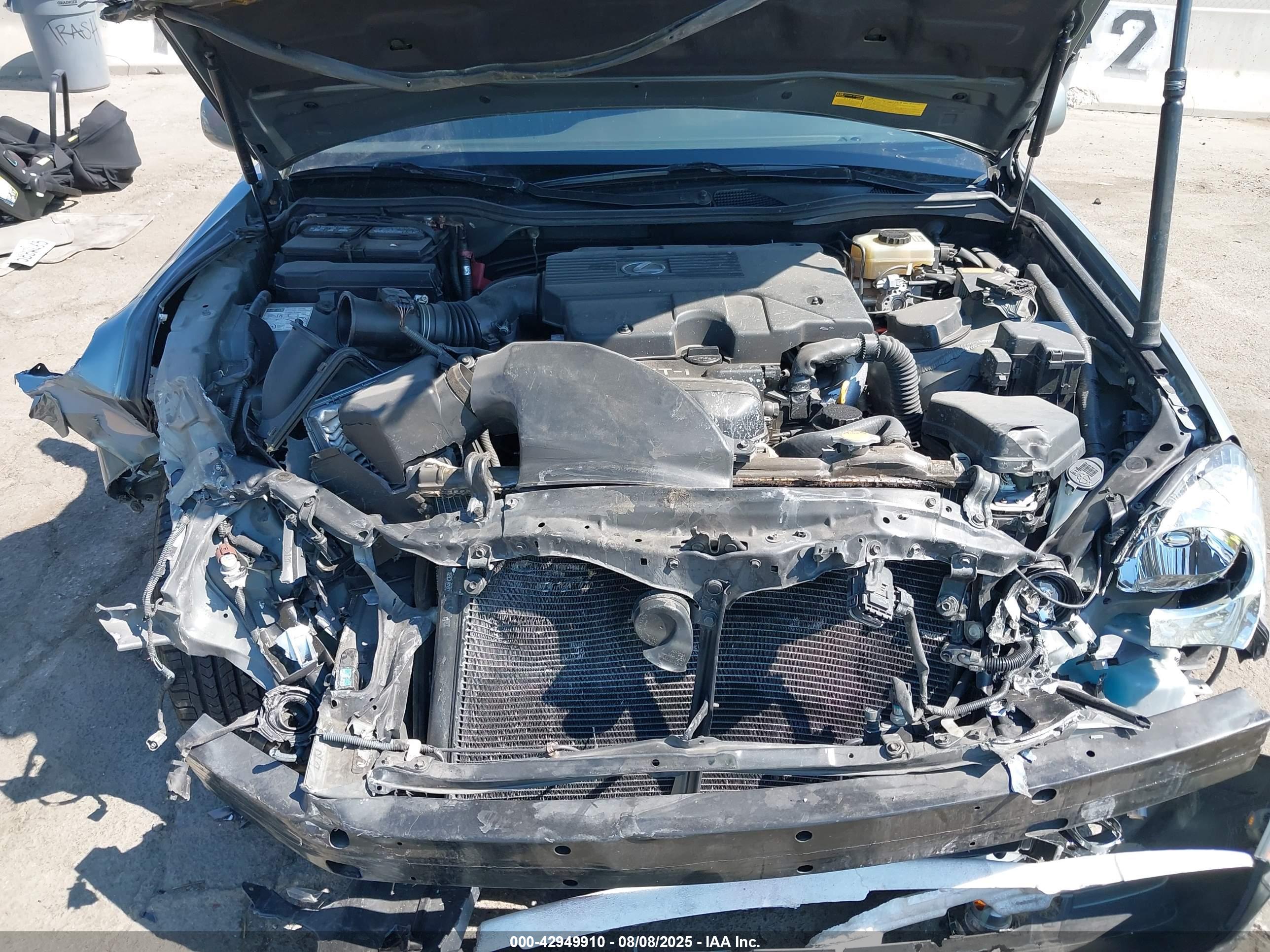 LEXUS GS image 10