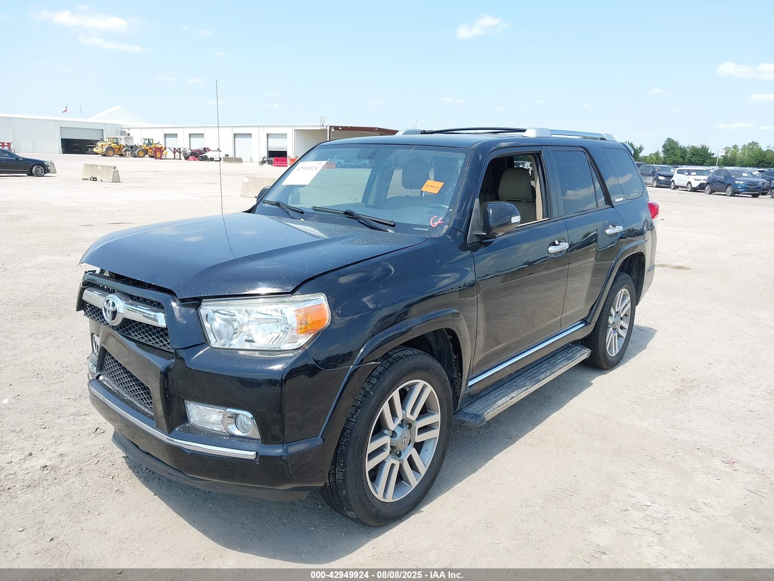 TOYOTA 4RUNNER image 2