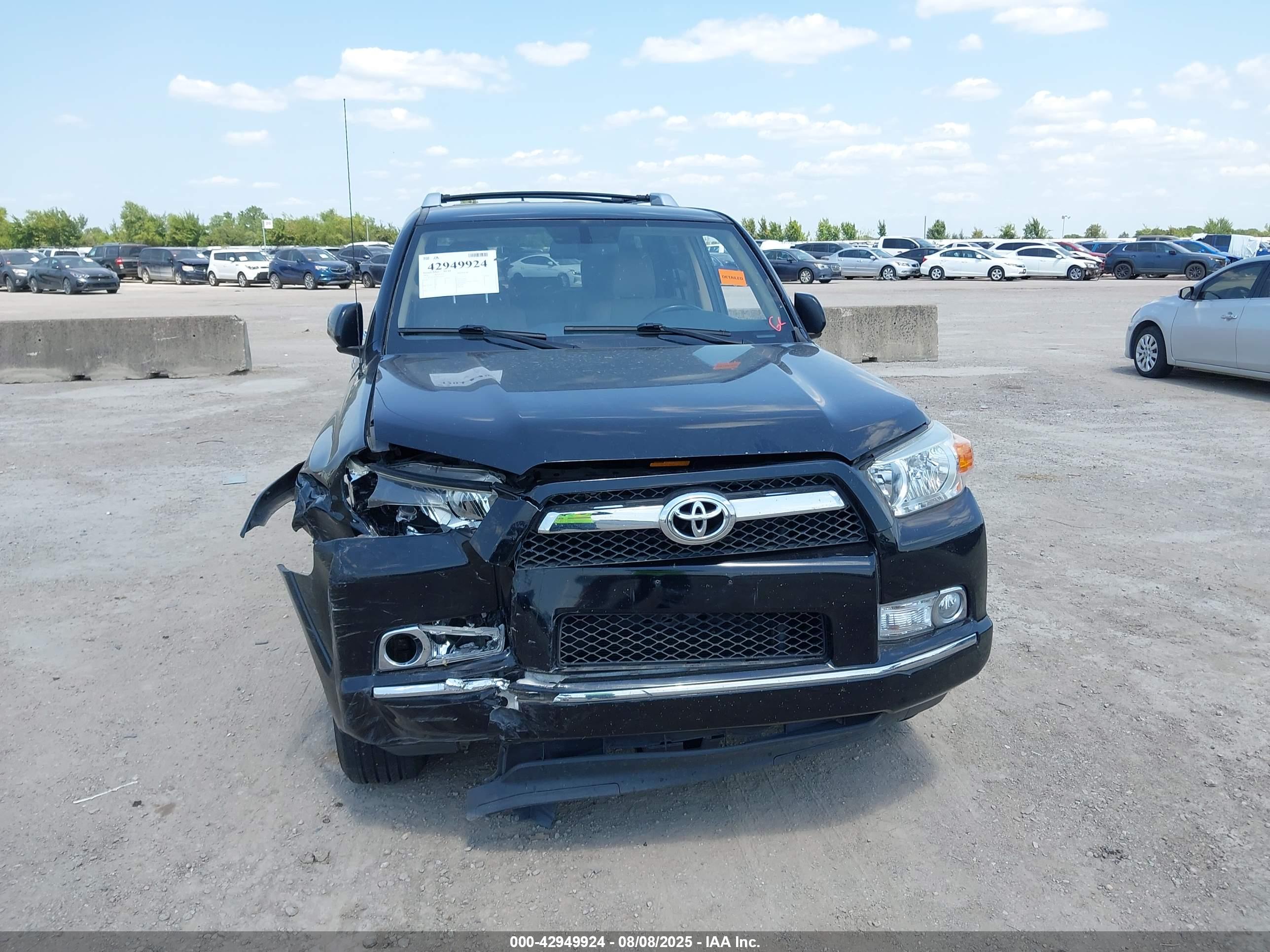 TOYOTA 4RUNNER image 6