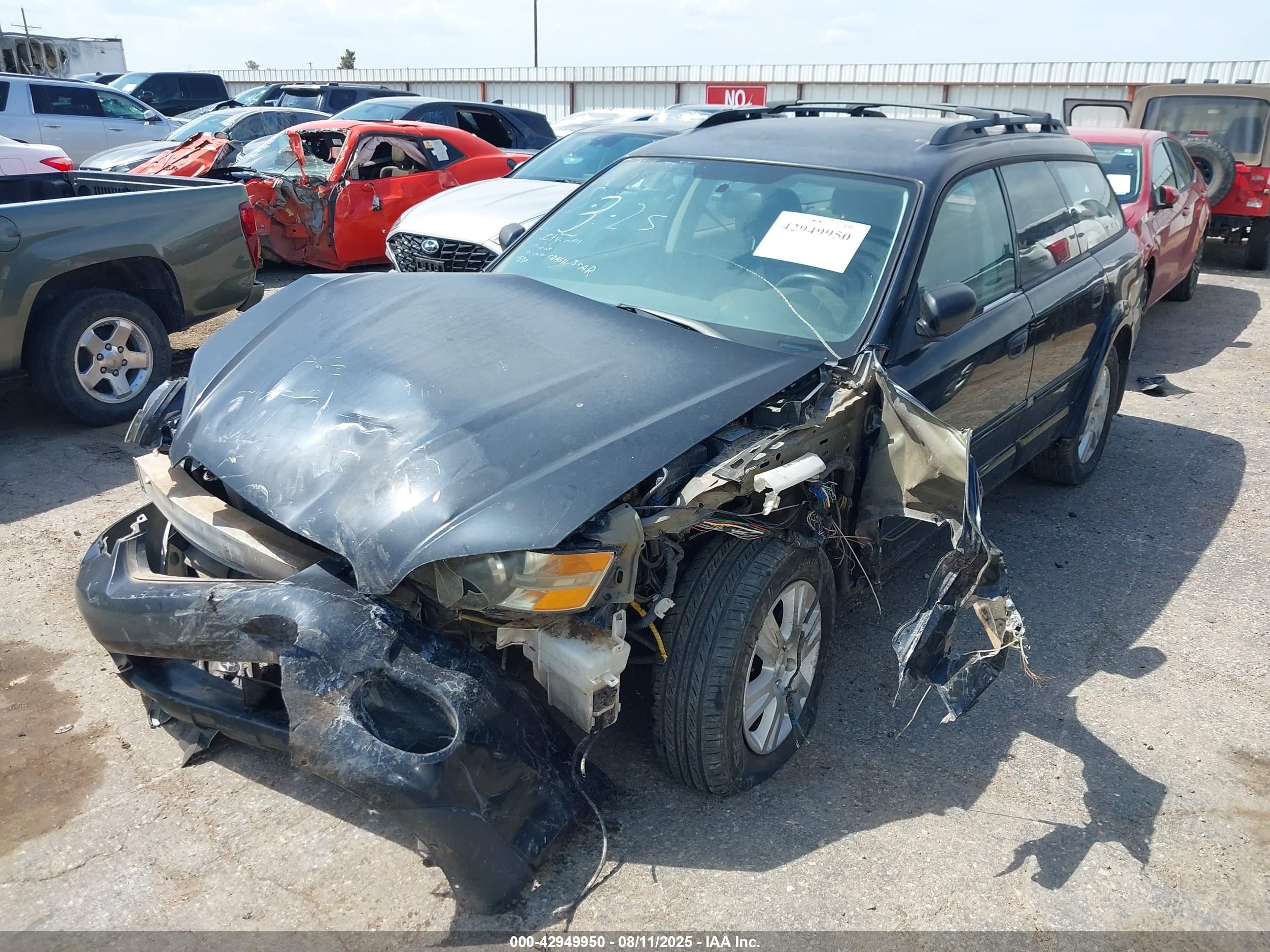 SUBARU OUTBACK image 2