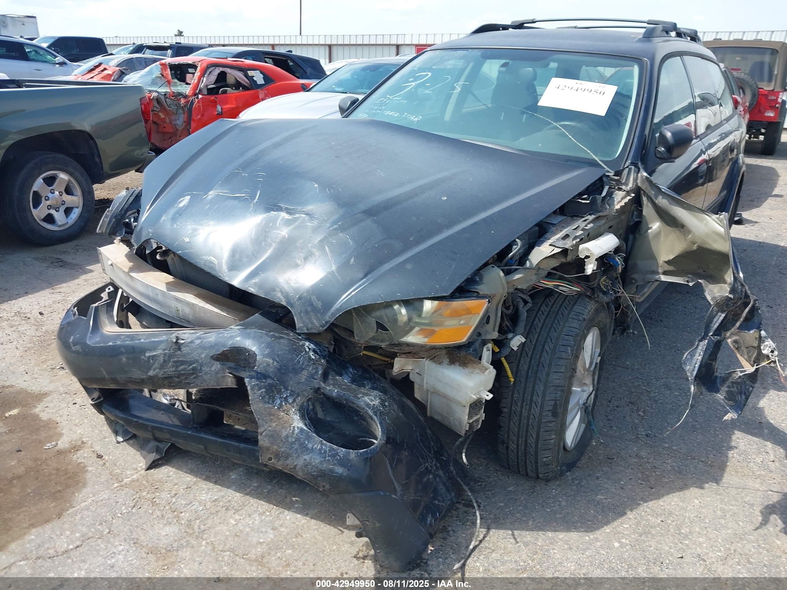 SUBARU OUTBACK image 6