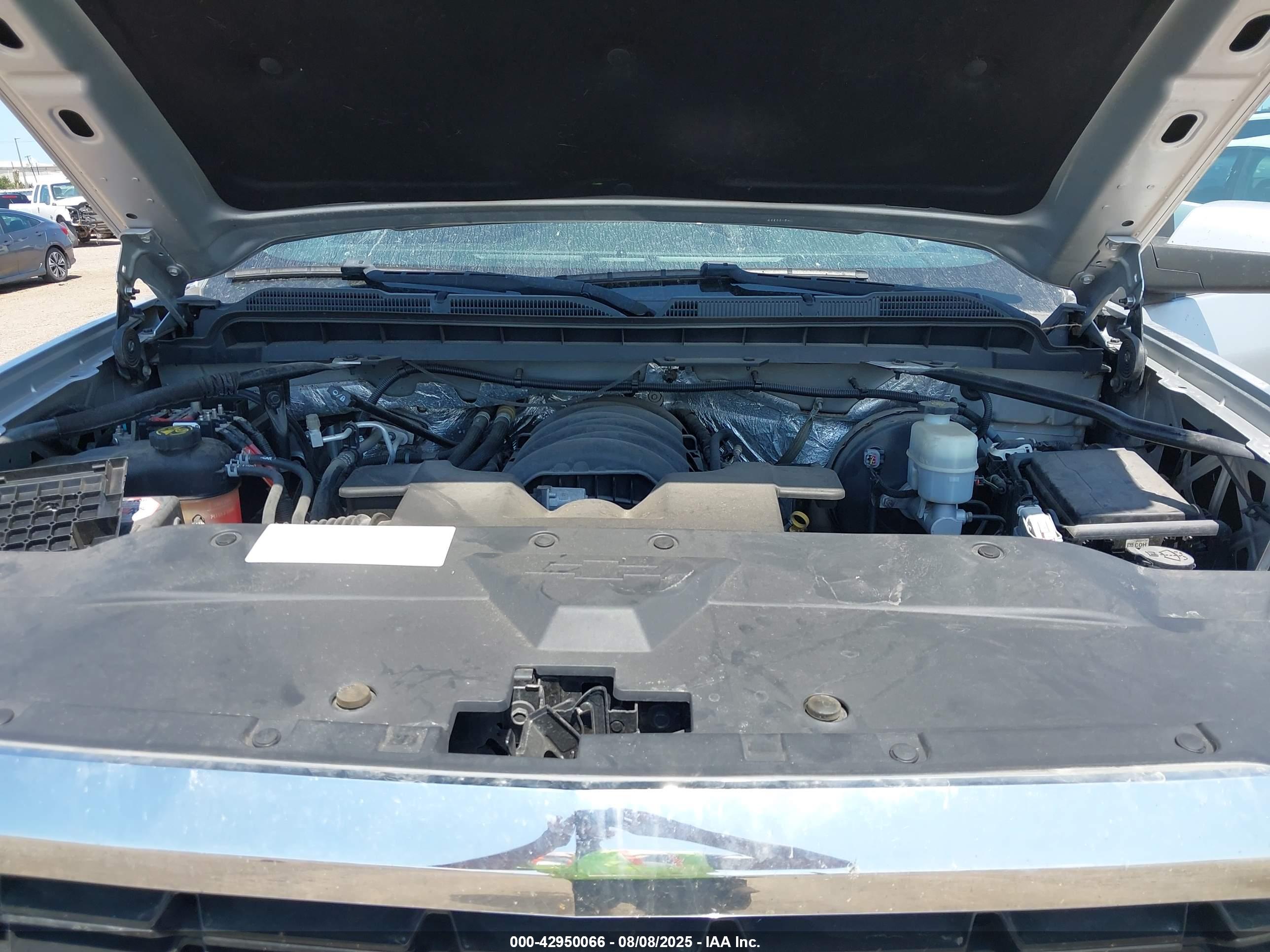 CHEVROLET SILVERADO image 10