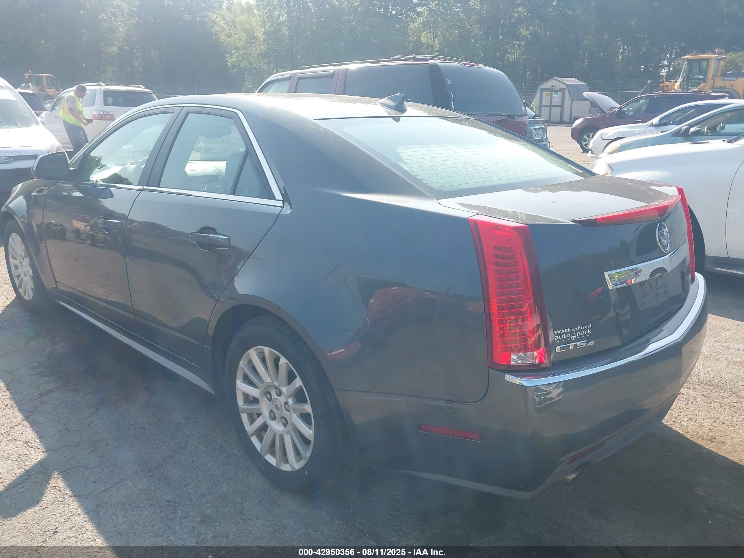 CADILLAC CTS image 3