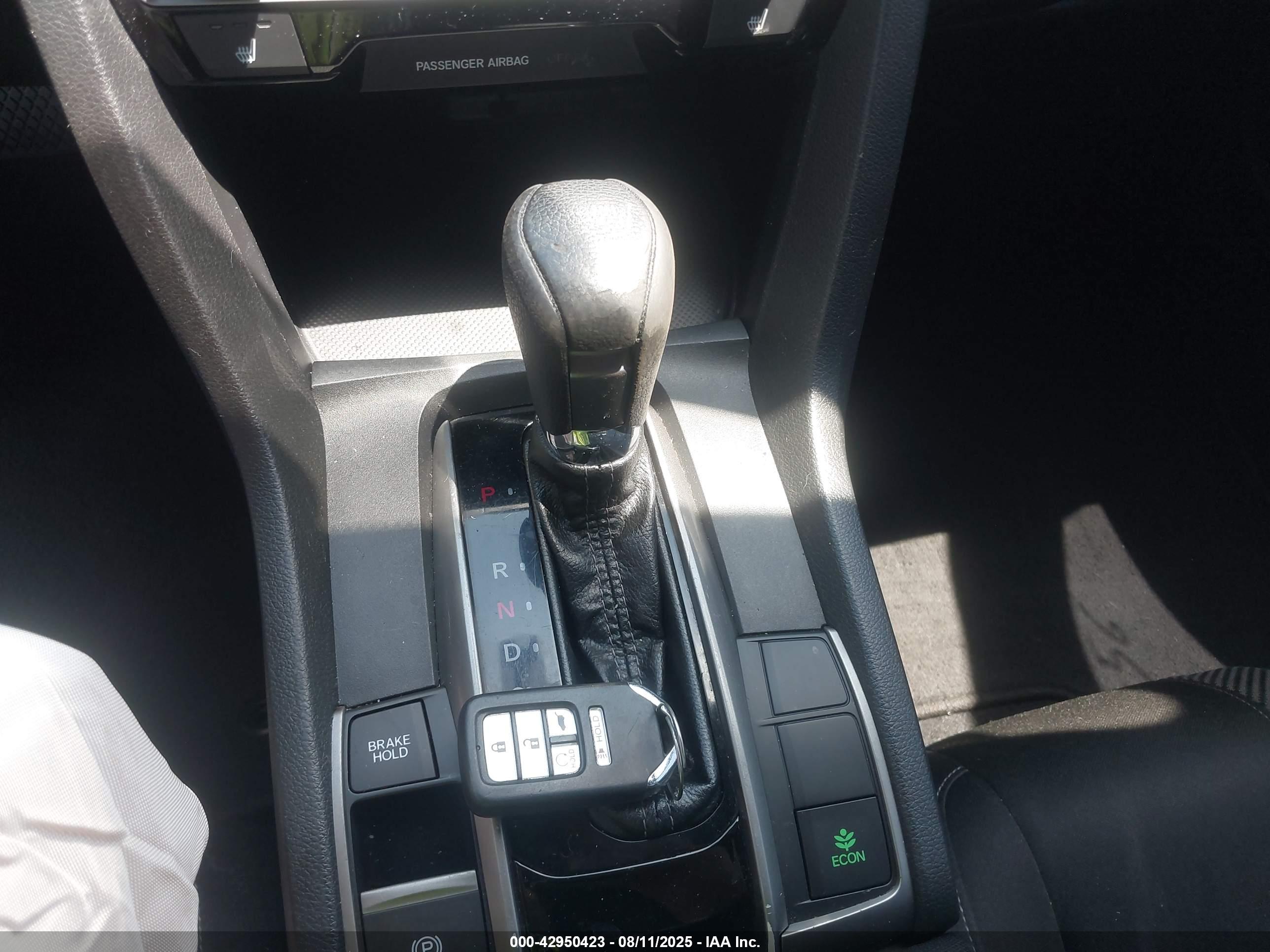 HONDA CIVIC image 11