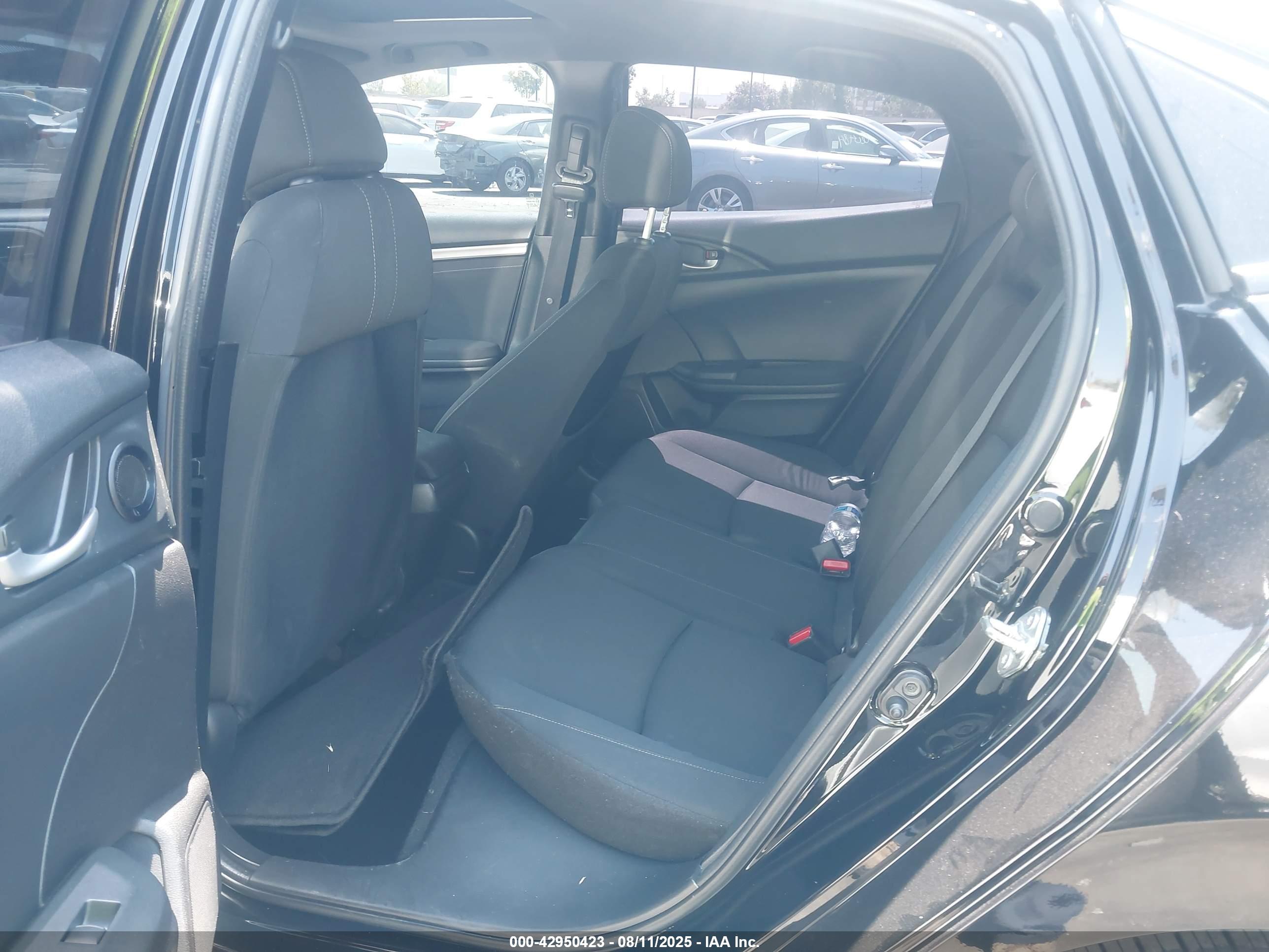 HONDA CIVIC image 8