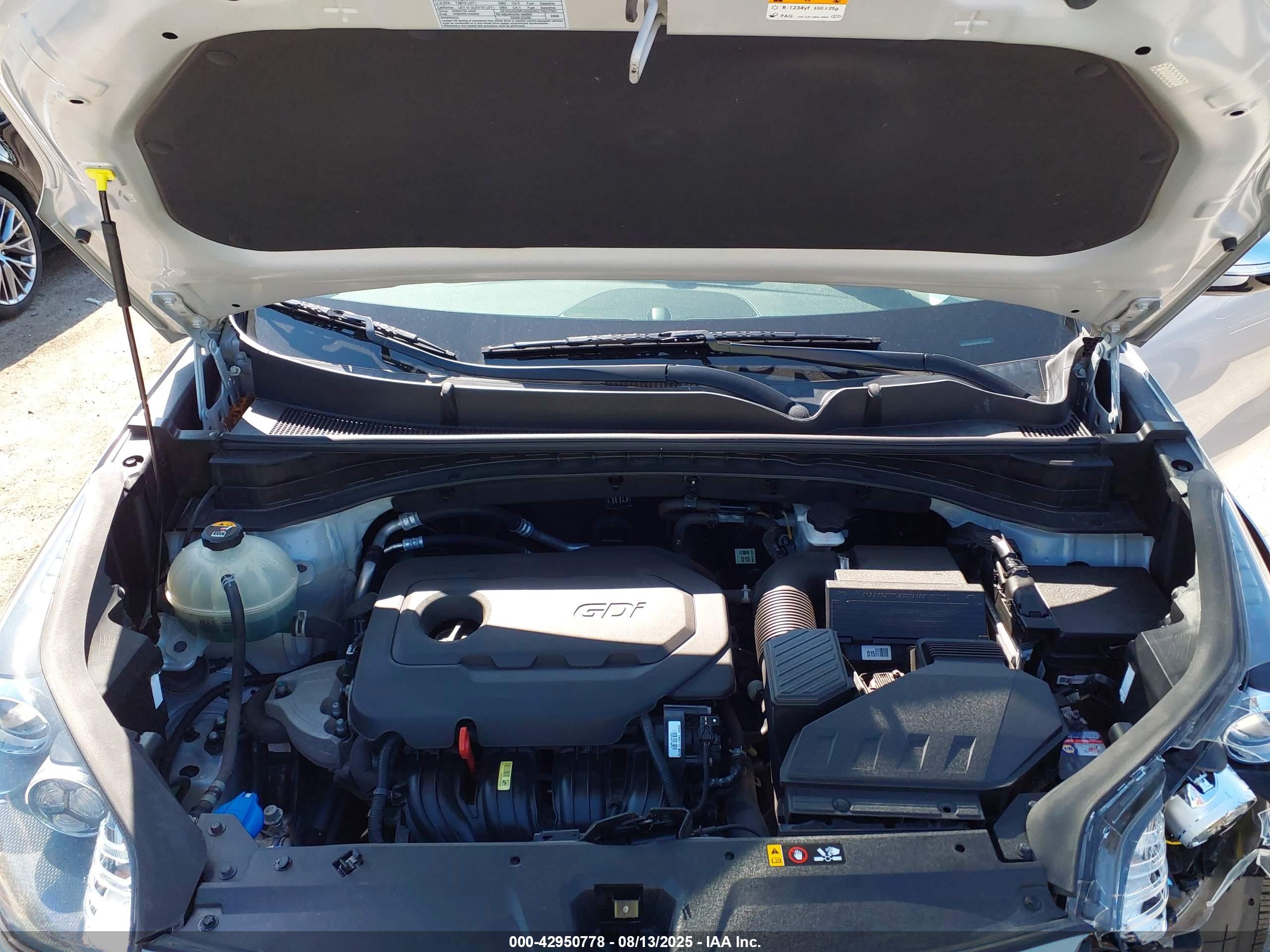 KIA SPORTAGE image 10