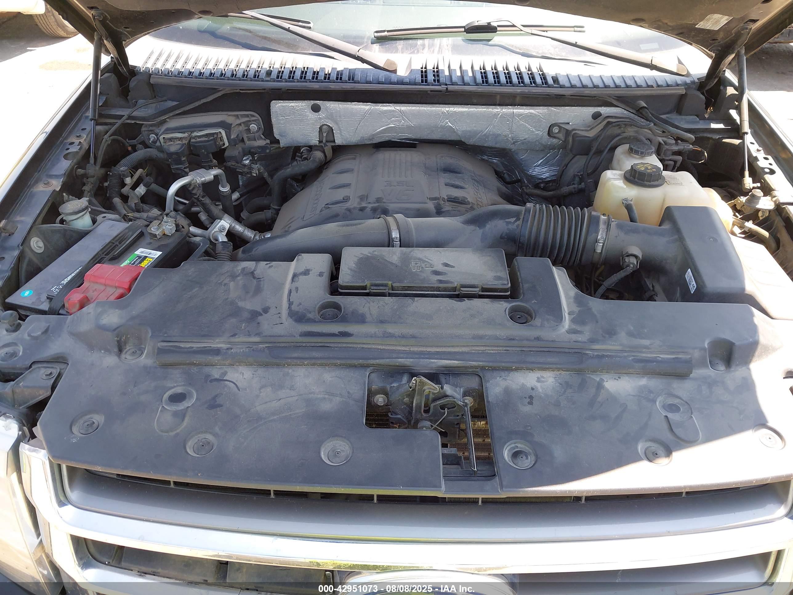 FORD EXPEDITION image 10
