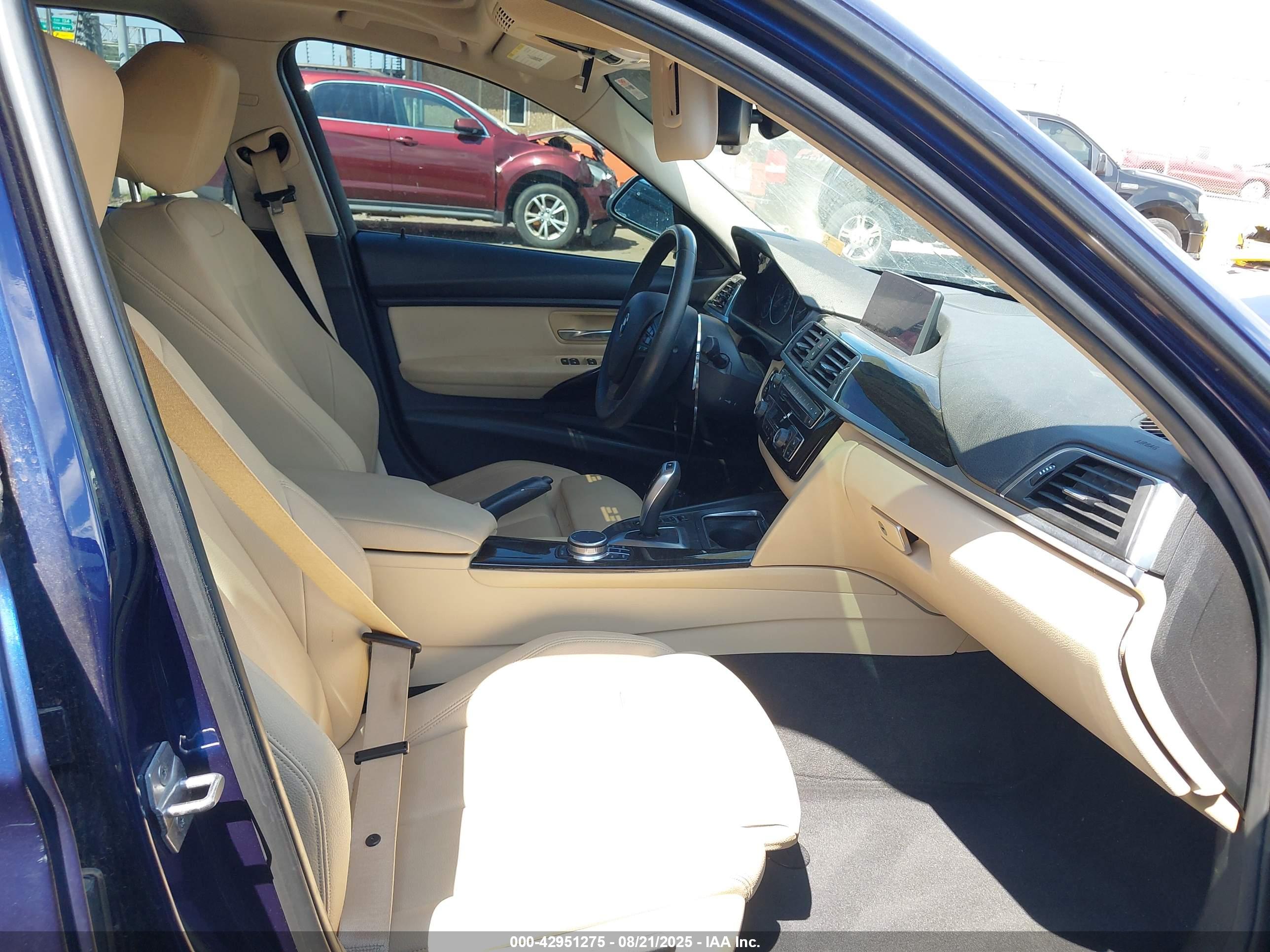 BMW 320I image 5