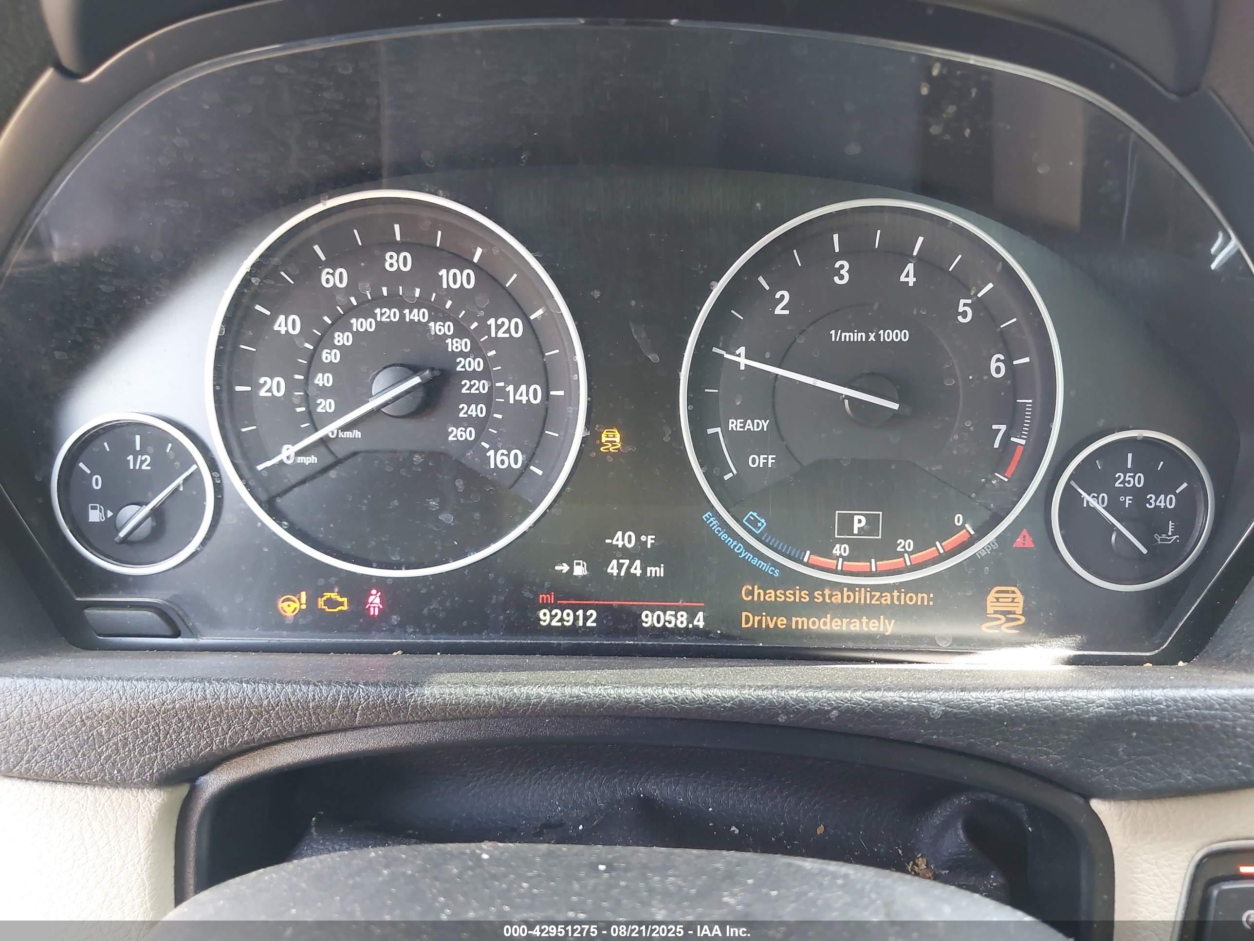 BMW 320I image 7