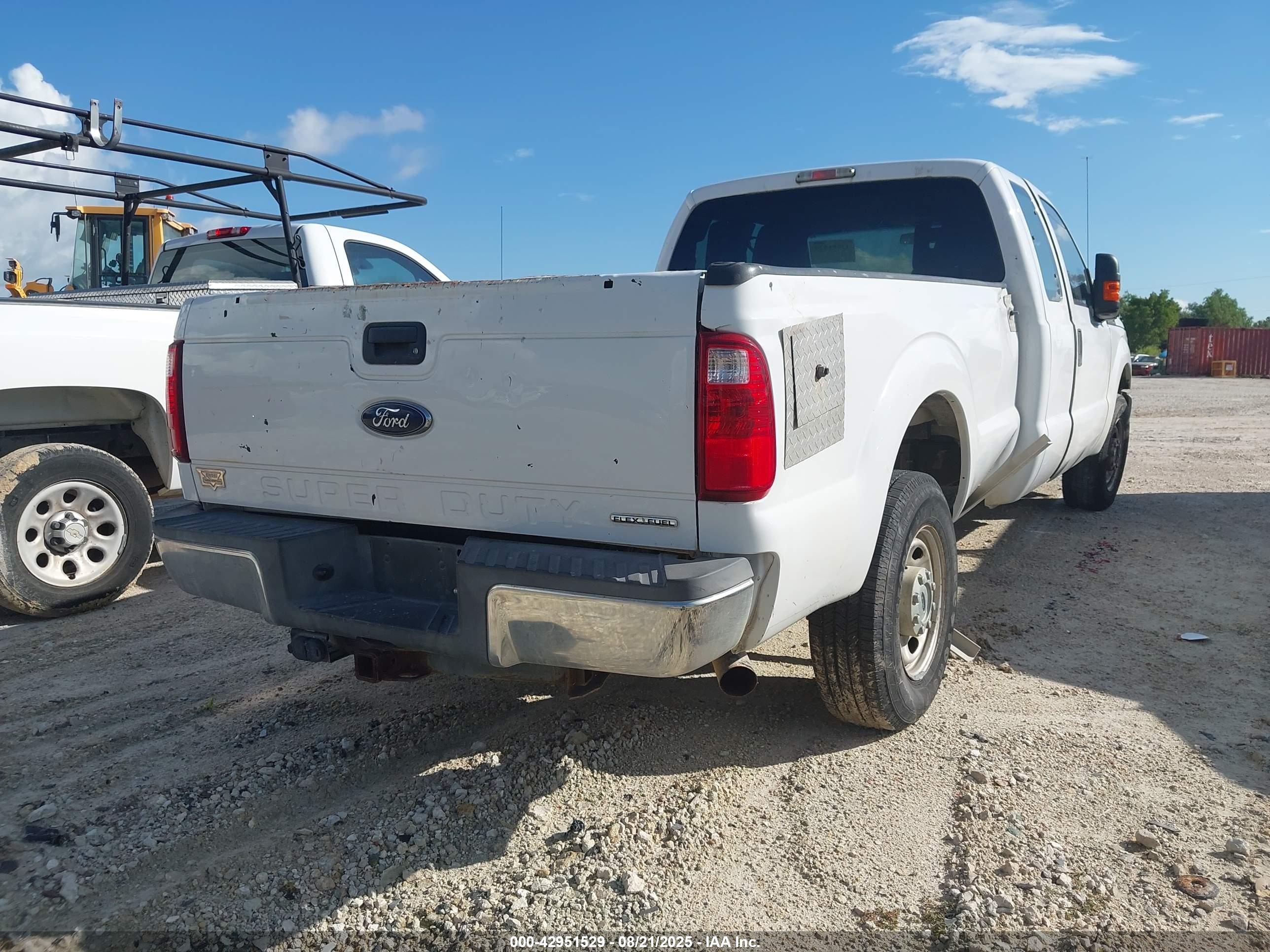 FORD F-250 image 4