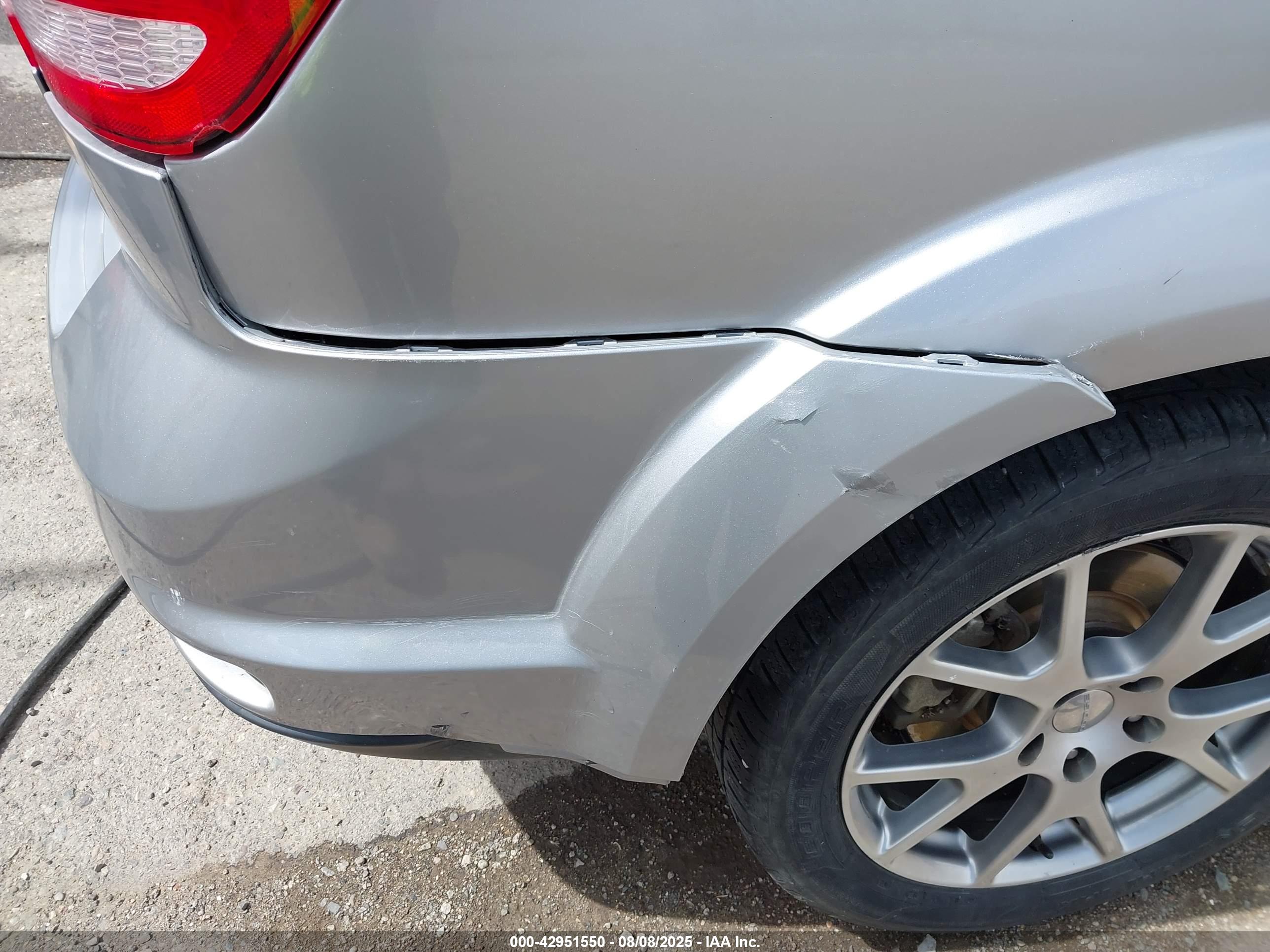 DODGE JOURNEY image 6