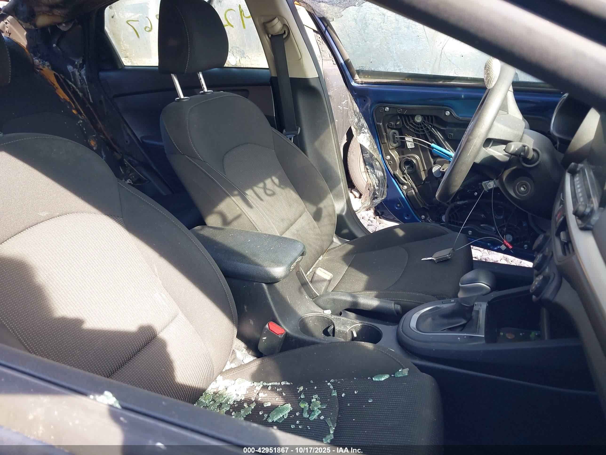 KIA FORTE image 5