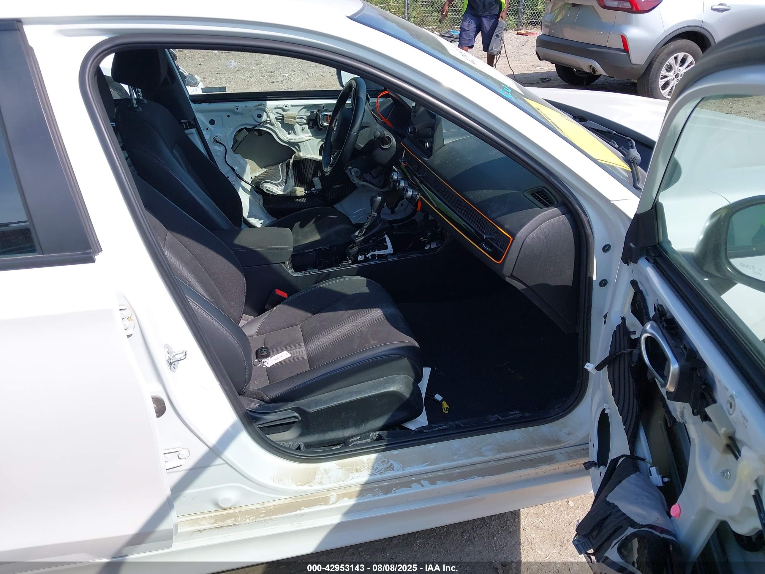 HONDA CIVIC image 5