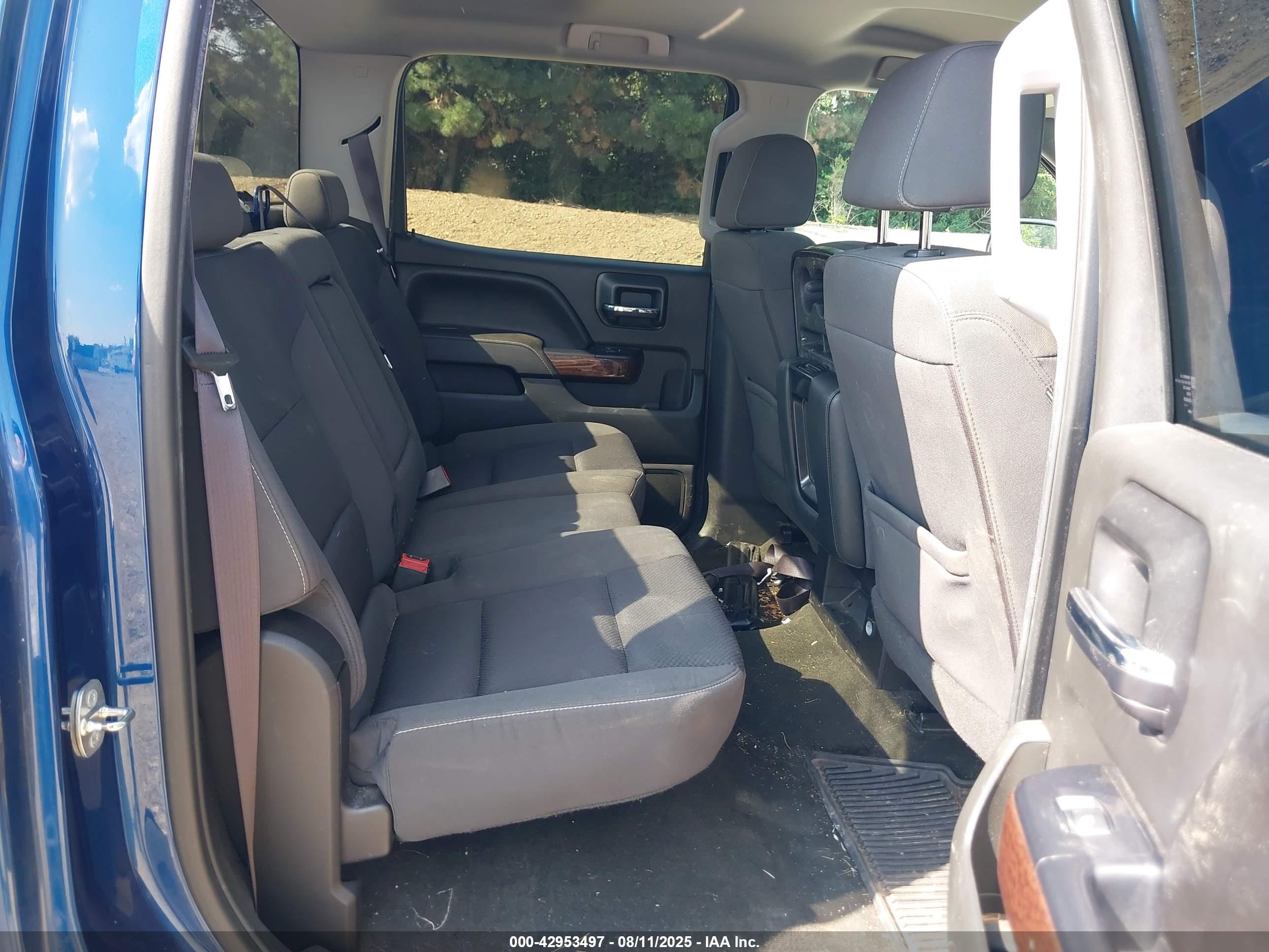 GMC SIERRA image 8