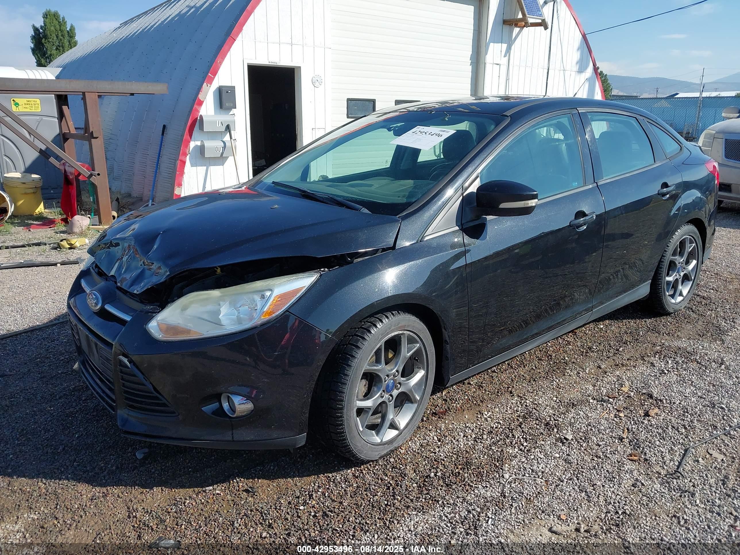 FORD FOCUS image 2