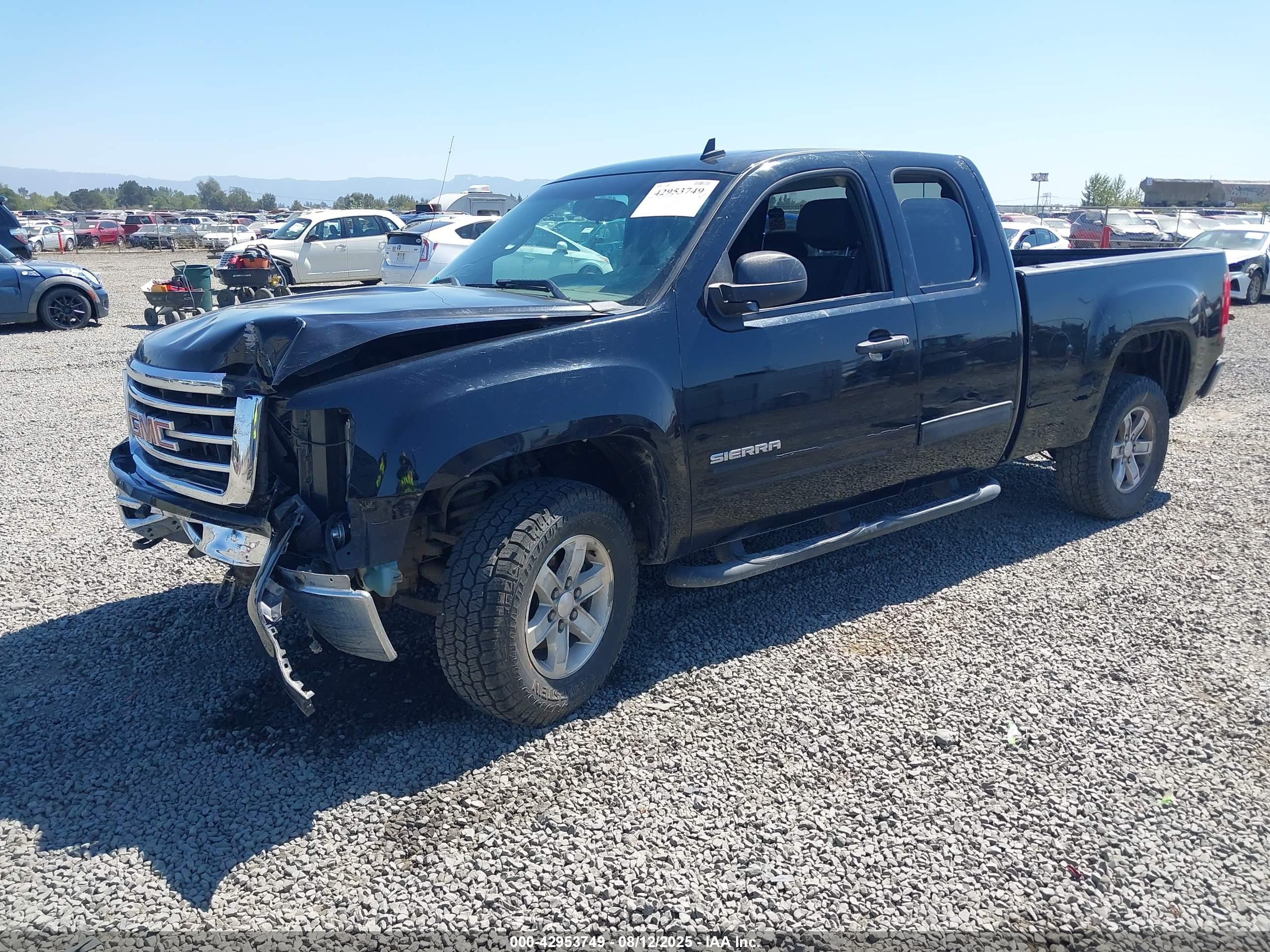 GMC SIERRA image 2