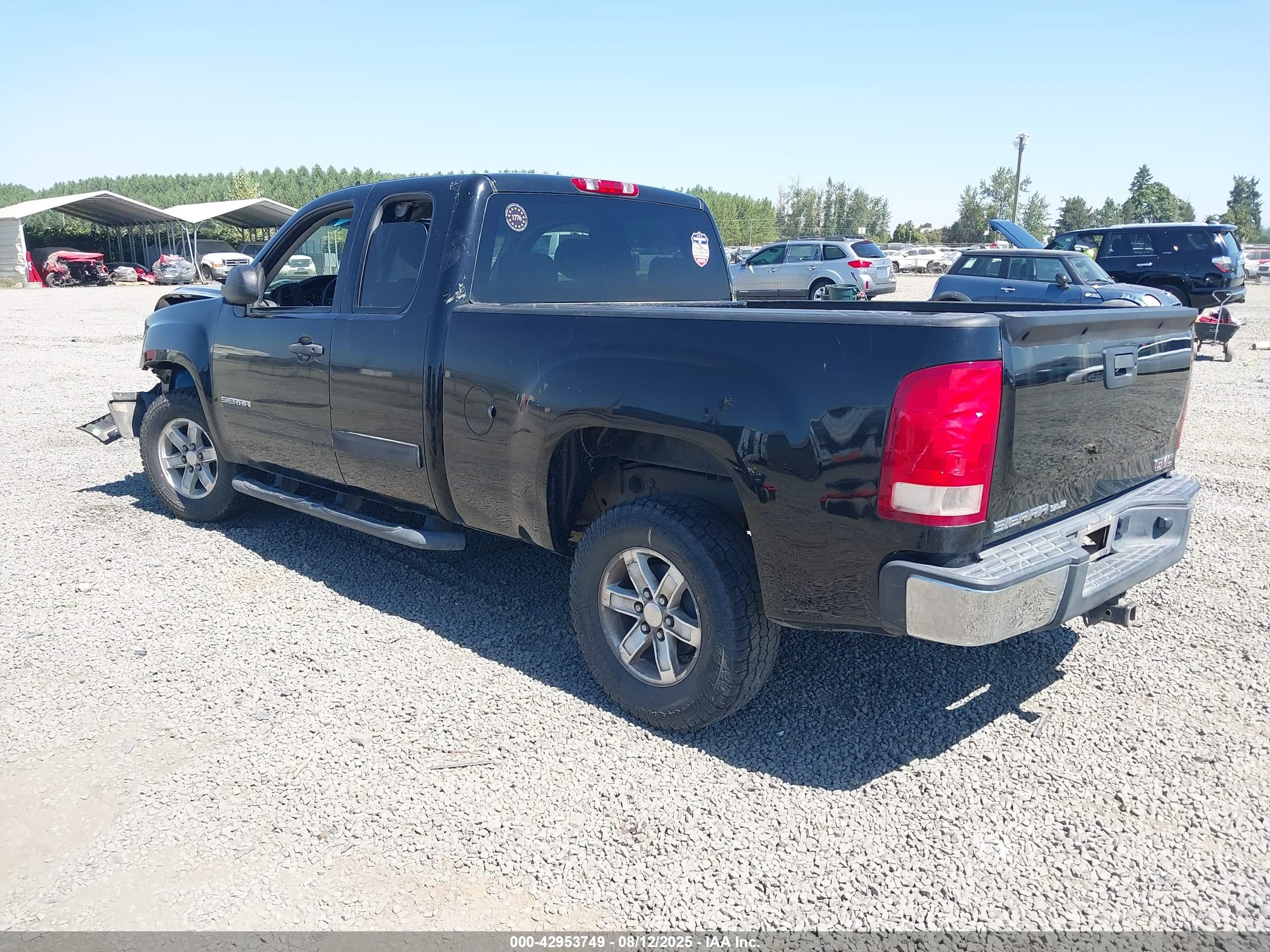 GMC SIERRA image 3