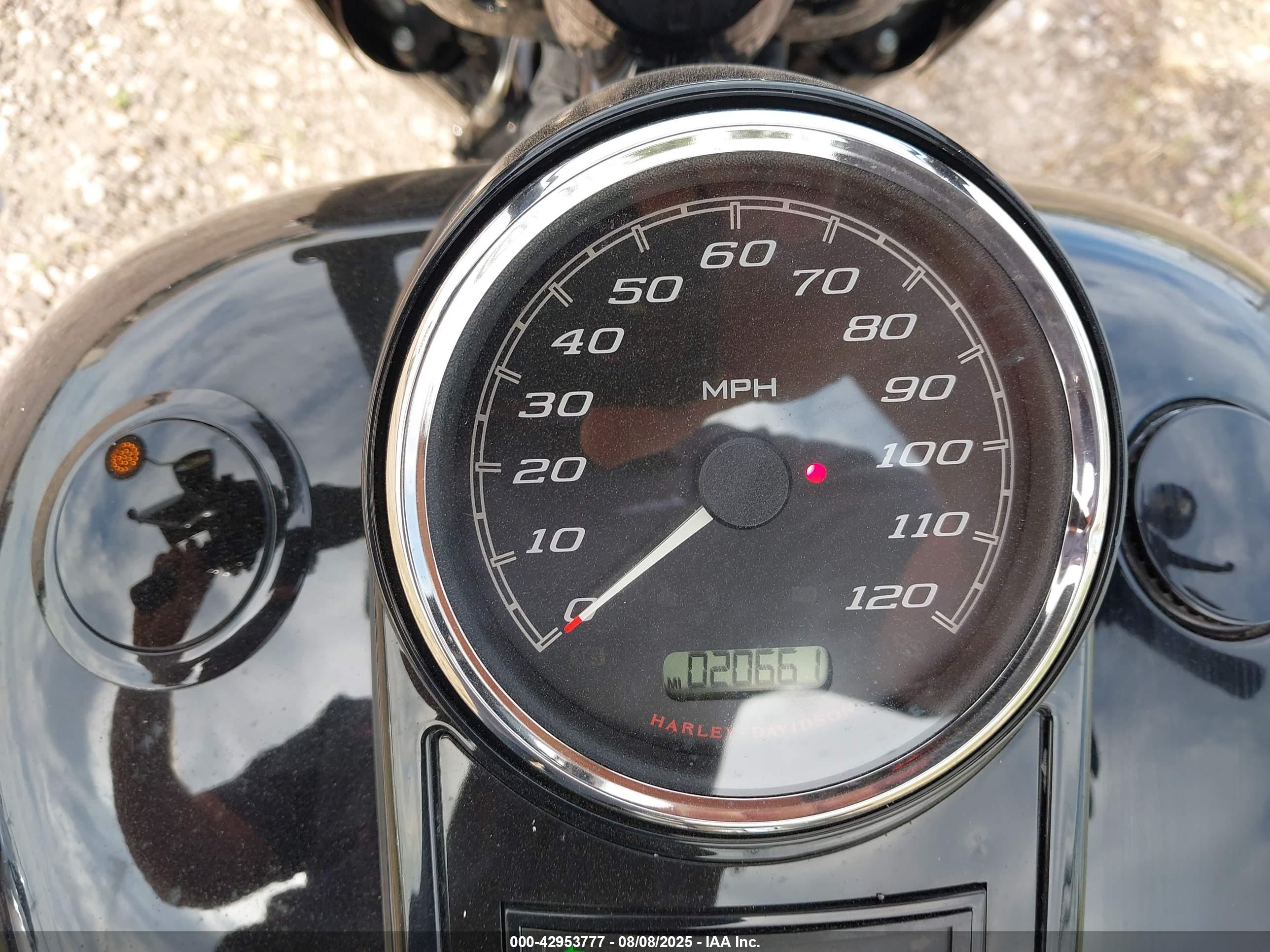 HARLEY-DAVIDSON FLHRXS image 7